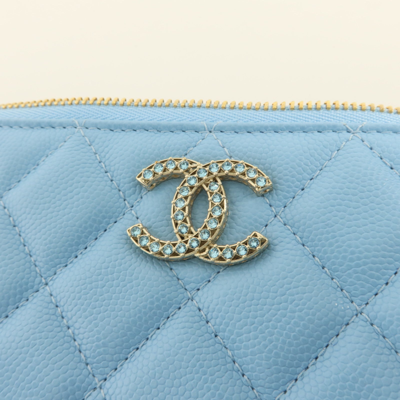 CHANEL 牛皮皮革Pouch小袋