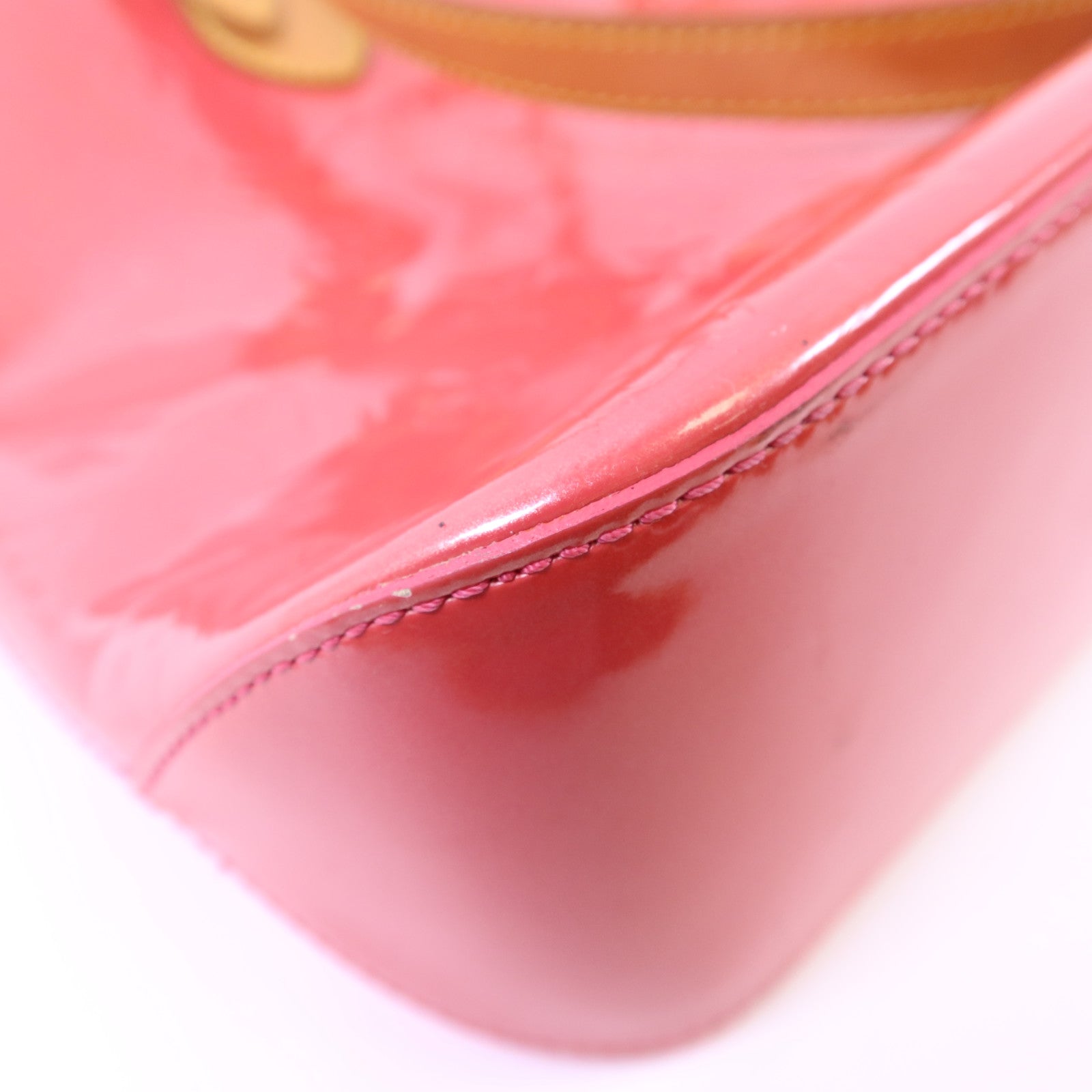 LOUIS VUITTON 【激減優惠】Vernis Brentwood金扣肩背袋
