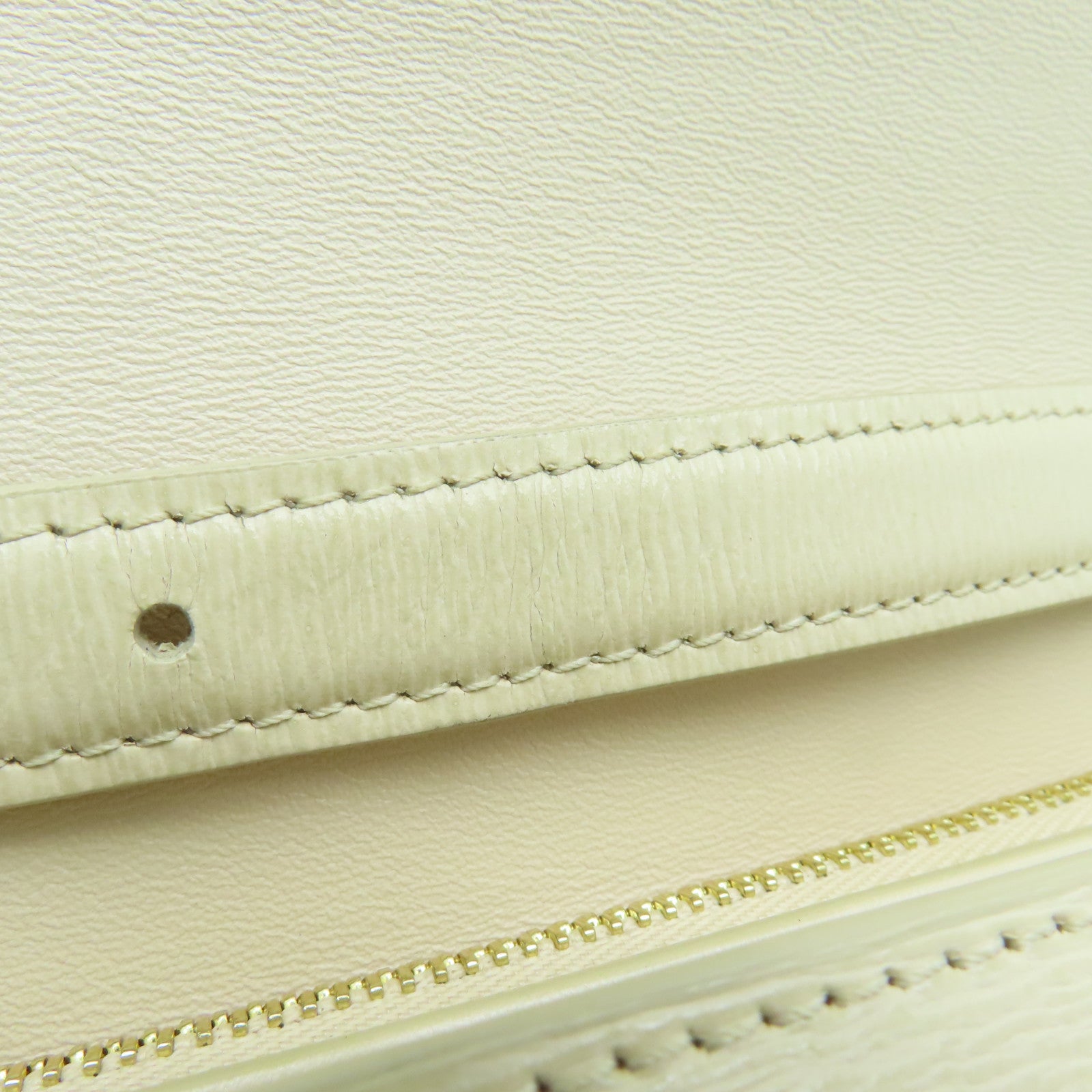 CELINE 牛皮皮革Classic Bag金扣肩背袋米色