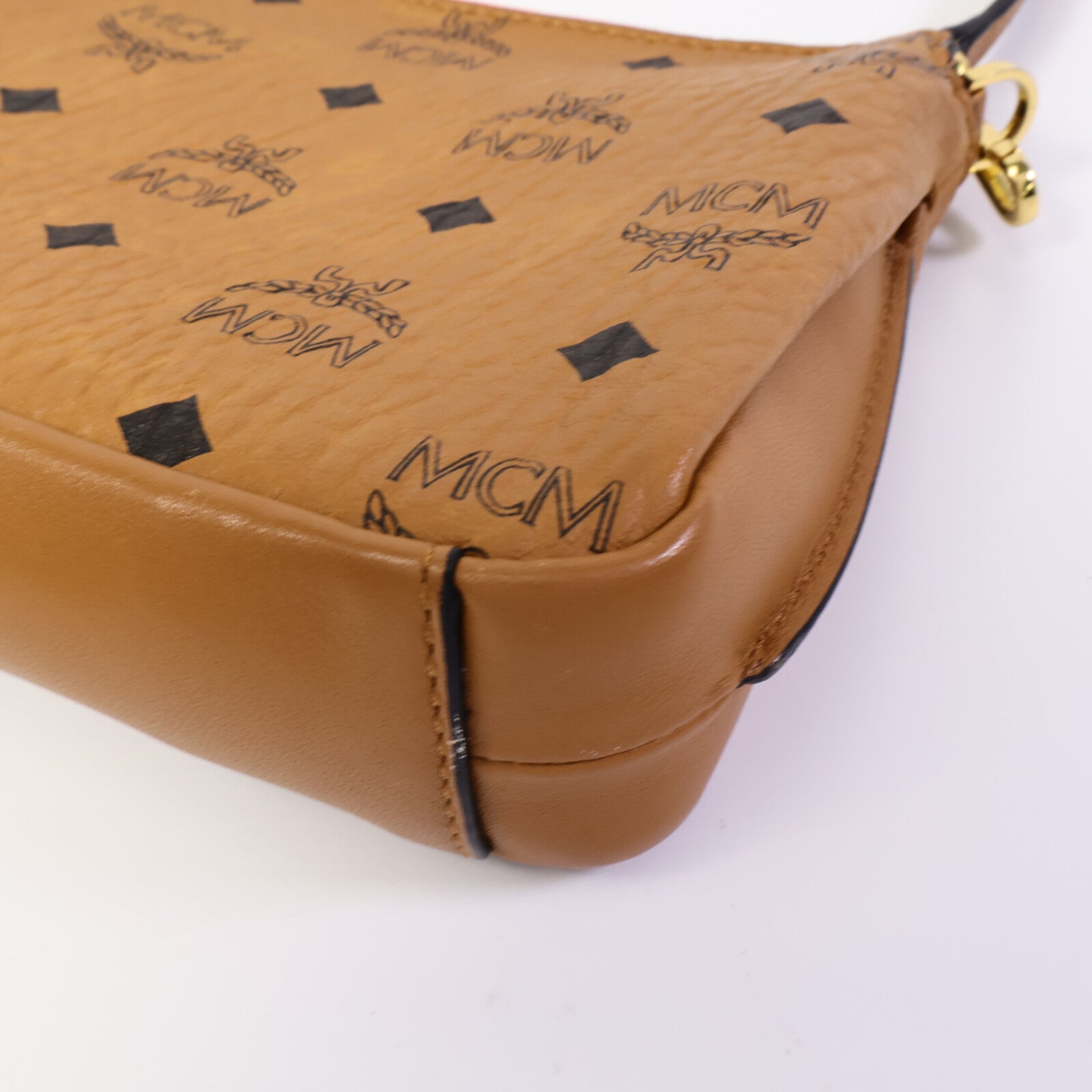 MCM 塗層帆布Shoulder Bag肩背袋