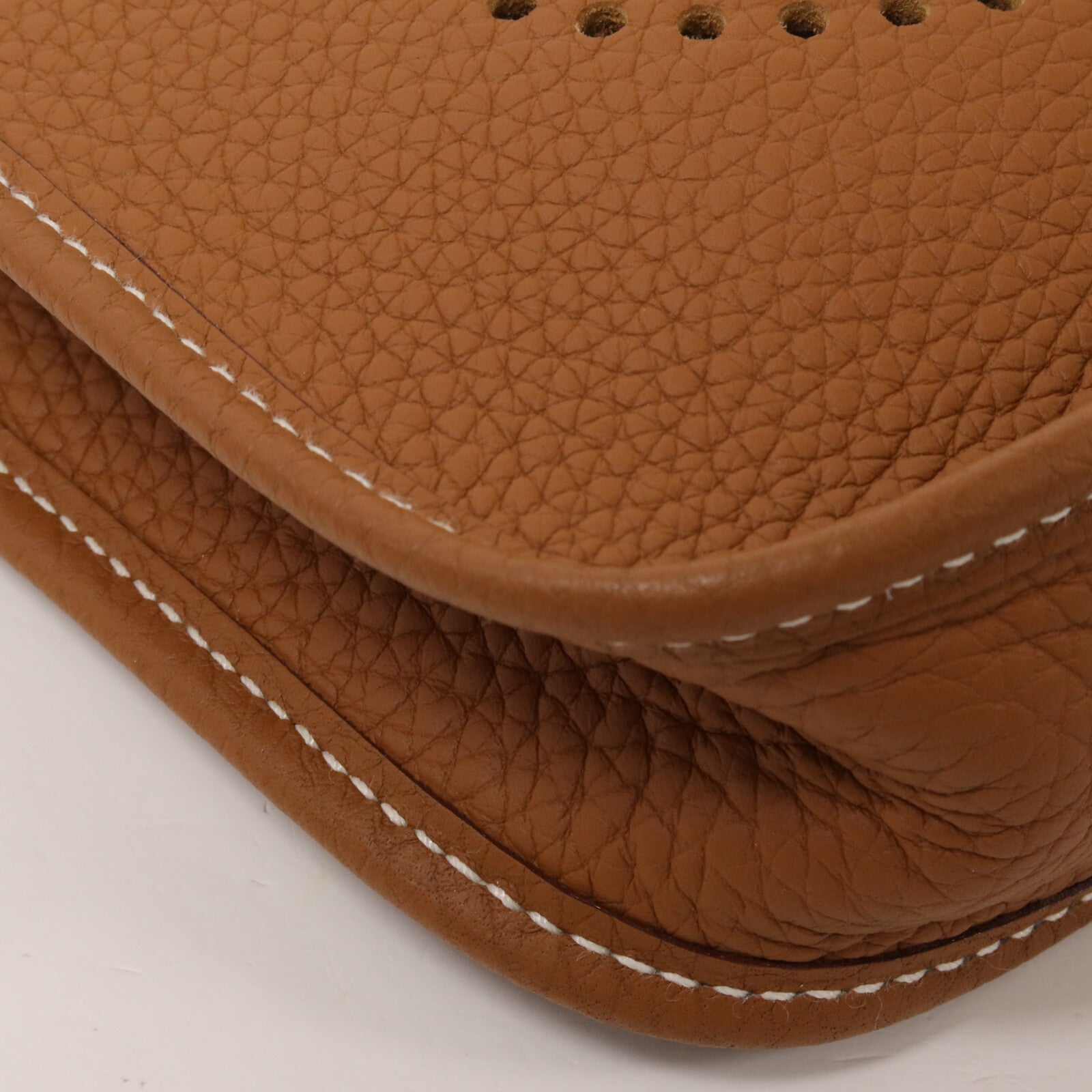 HERMES Clemence皮革Evelyne TPM肩背袋Gold