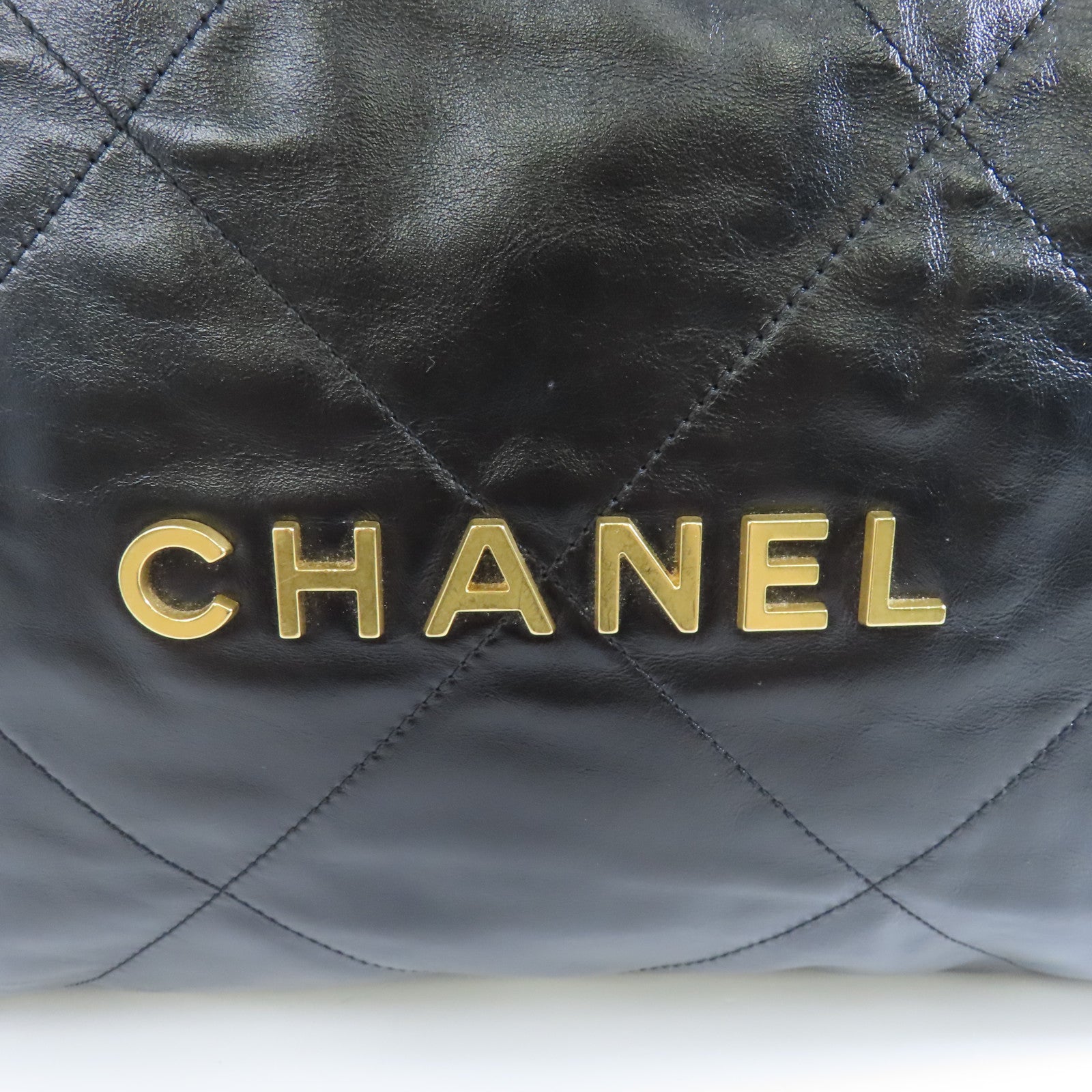 CHANEL 菱格牛皮皮革Chanel 22金扣鏈帶肩背袋黑色