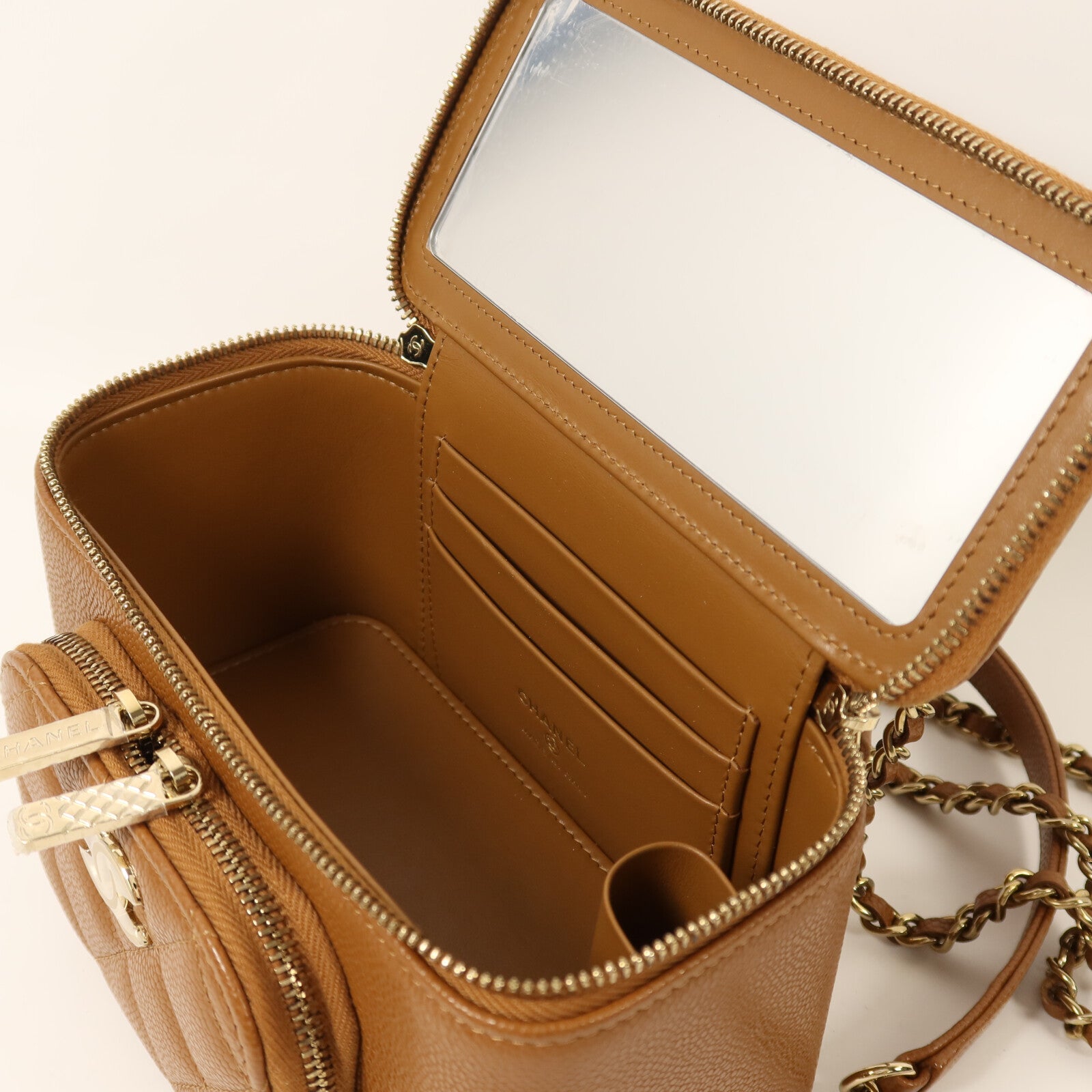 CHANEL 牛皮皮革Vanity Case金扣鏈帶手挽肩背兩用袋
