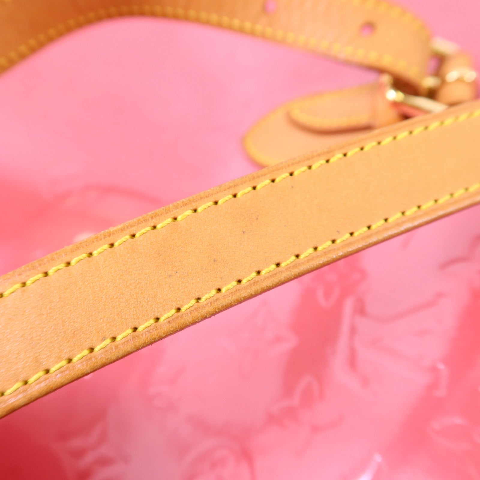 LOUIS VUITTON 【激減優惠】Vernis Brentwood金扣肩背袋