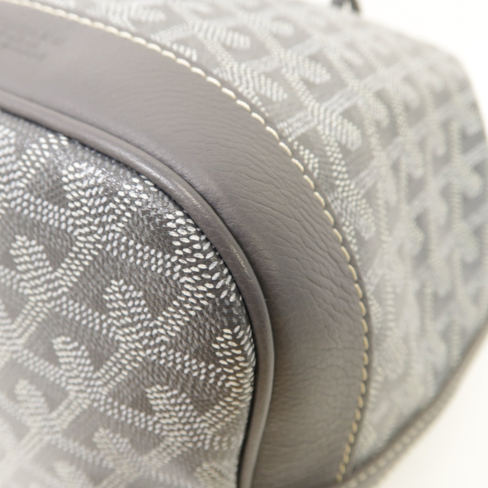 GOYARD 塗層帆布/皮革Bucket Bag銀扣肩背袋灰色