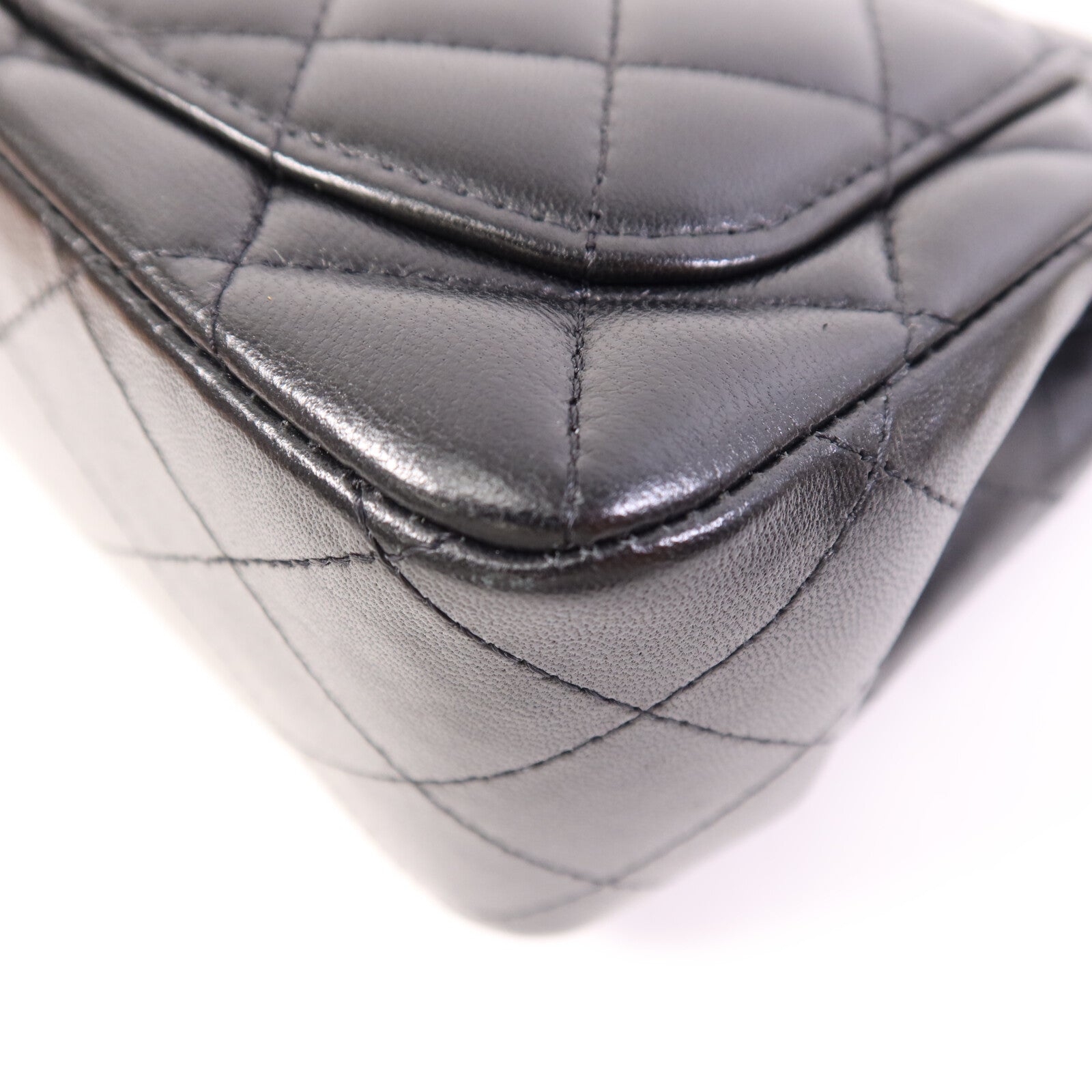 CHANEL 羊皮皮革Classic 17銀扣鏈帶肩背袋