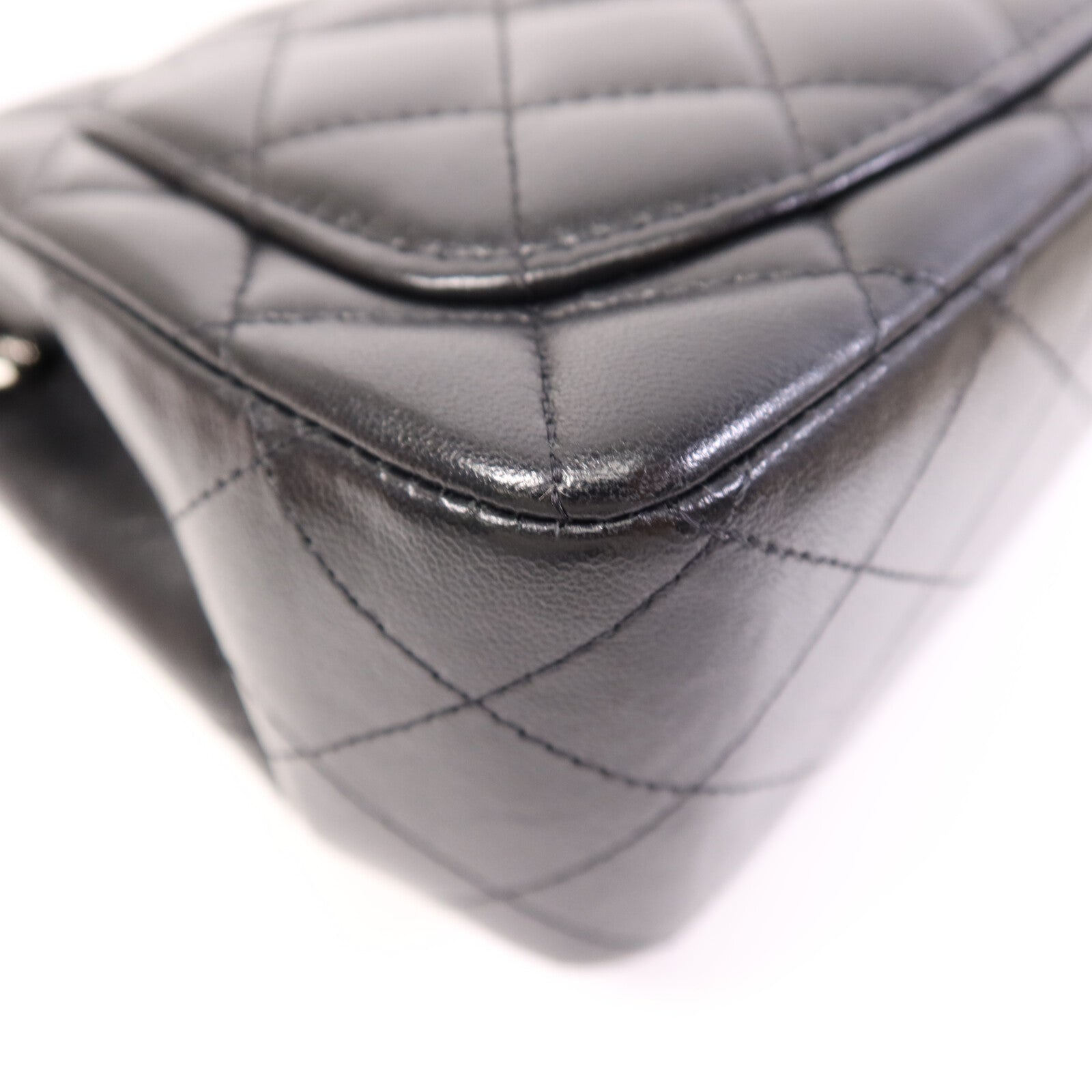 CHANEL 羊皮皮革Classic 17銀扣鏈帶肩背袋