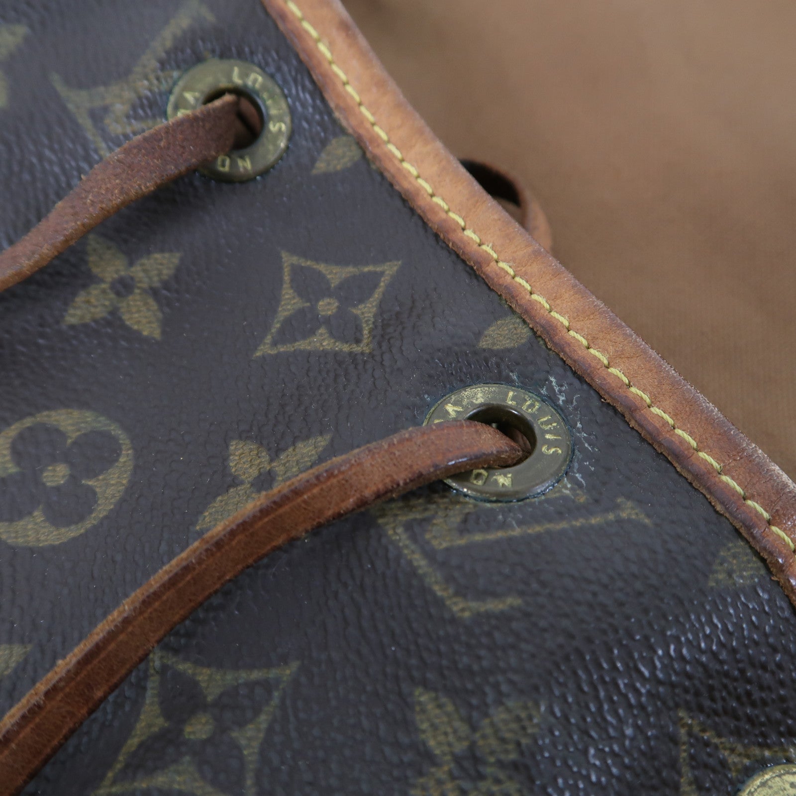 LOUIS VUITTON Monogram Montsouris MM金扣背包啡色