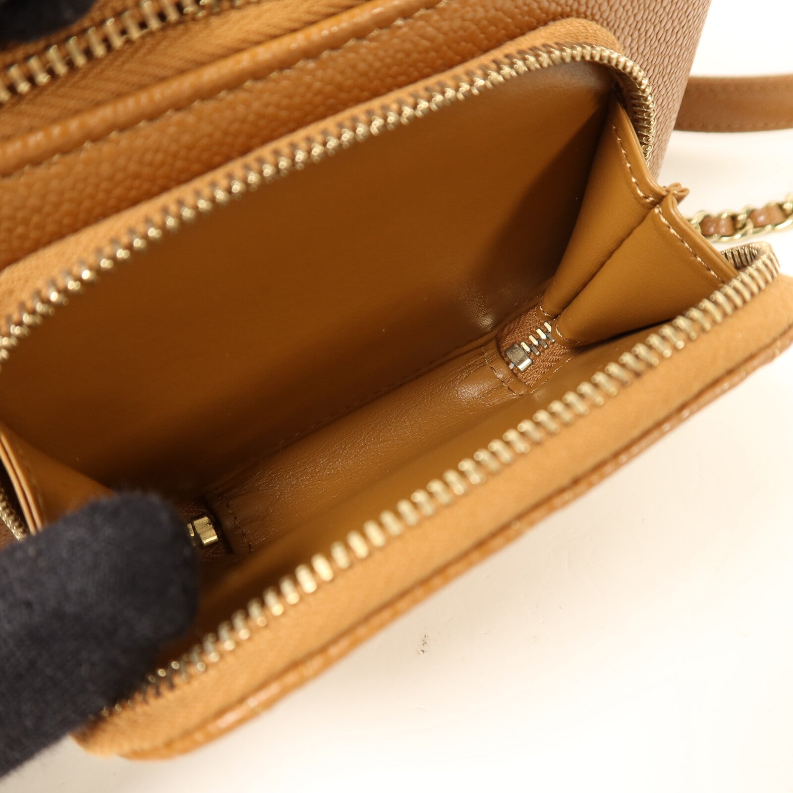 CHANEL 牛皮皮革Vanity Case金扣鏈帶手挽肩背兩用袋