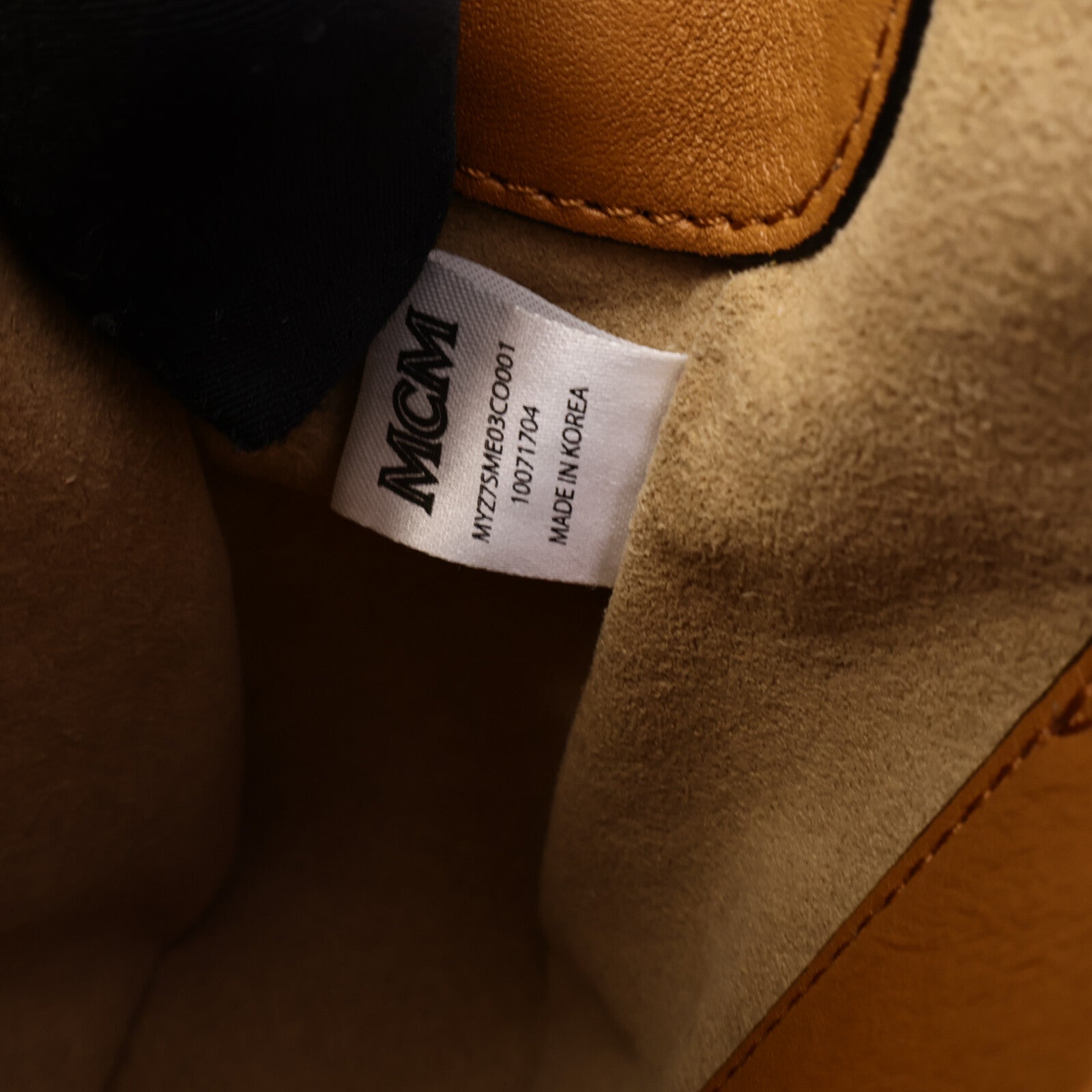 MCM 塗層帆布Shoulder Bag肩背袋