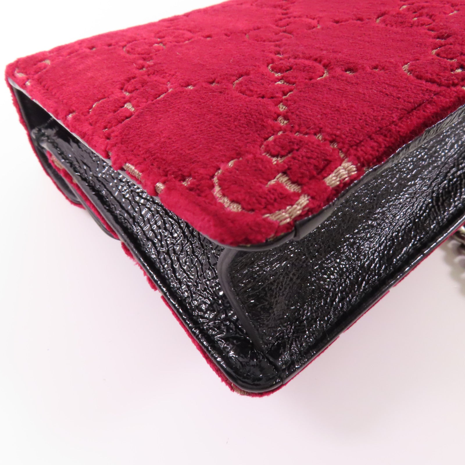 GUCCI 天鵝絨Dionysus GG銀扣鏈帶肩背袋