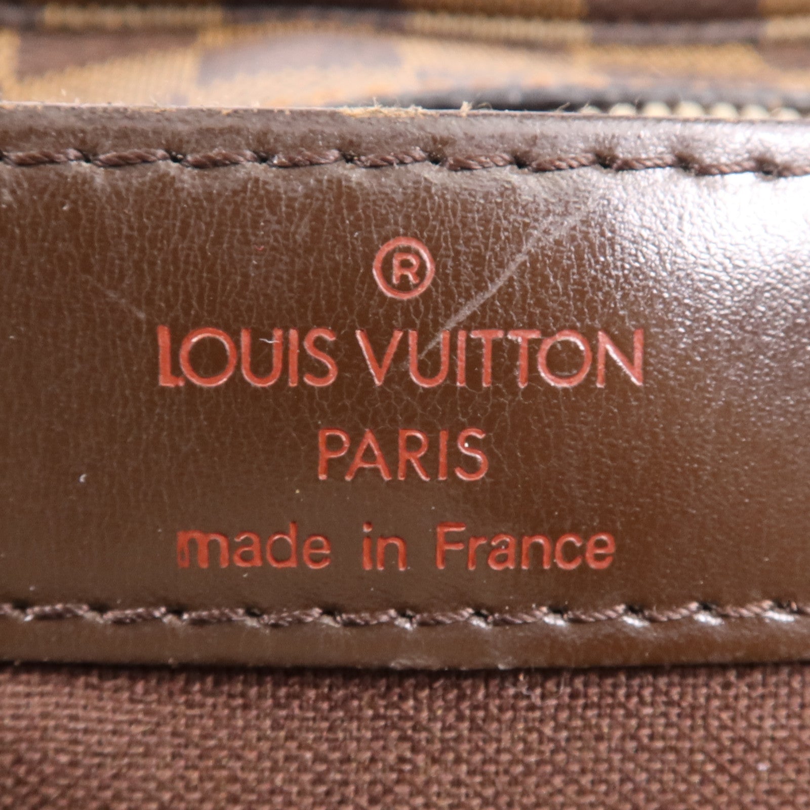 LOUIS VUITTON Damier Naviglio金扣肩背袋