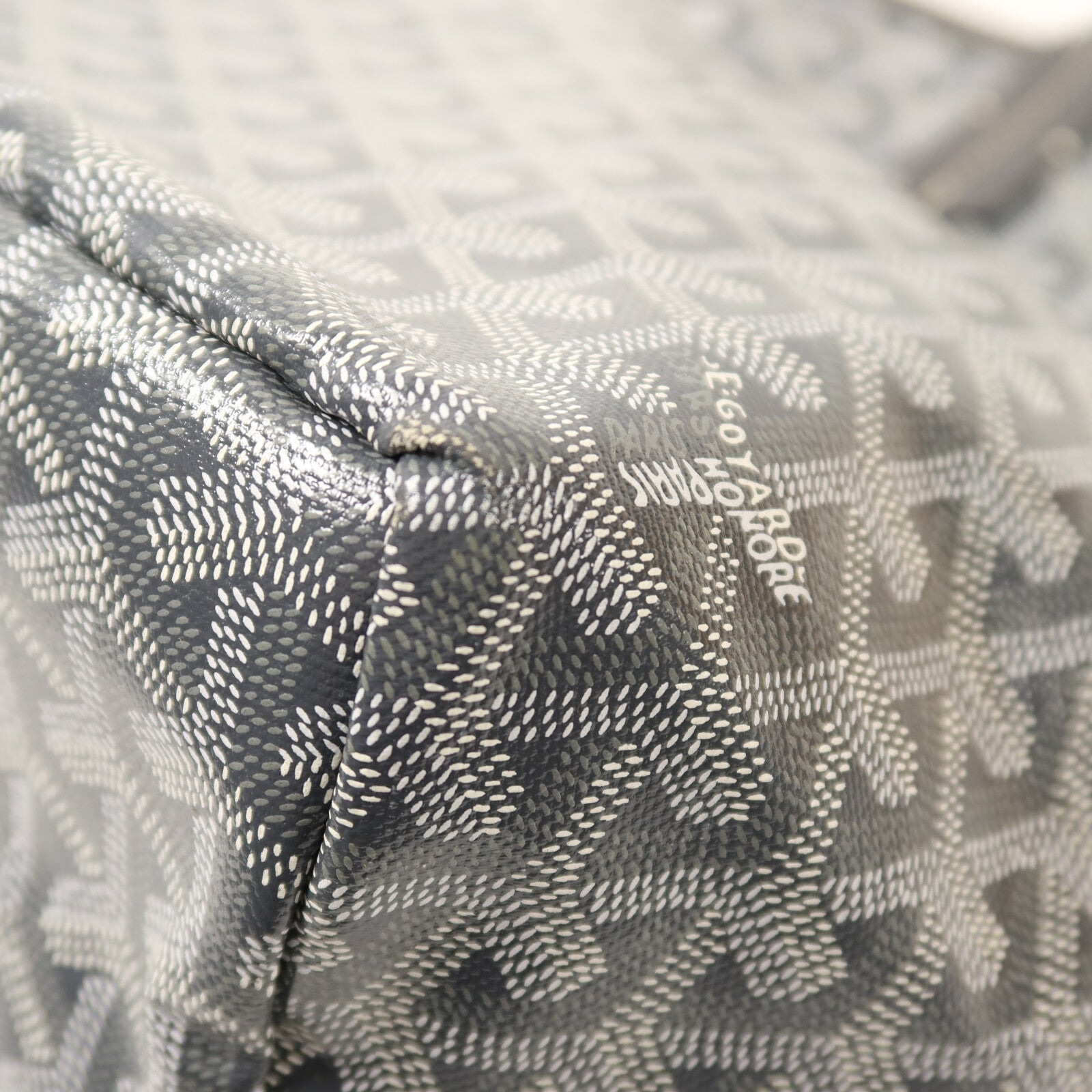 GOYARD 塗層帆布Saint Louis PM銀扣肩背袋