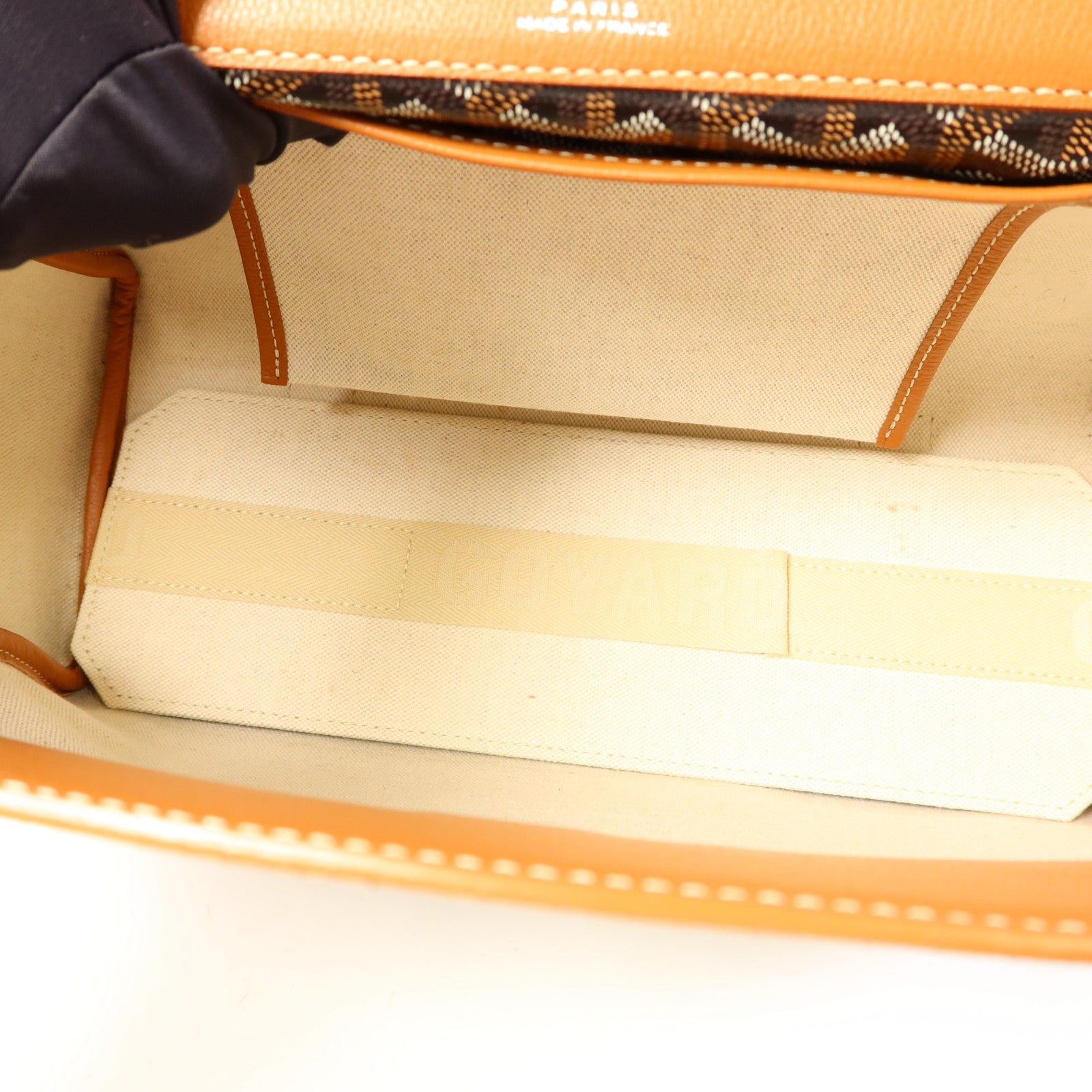 GOYARD 塗層帆布Rouette銀扣肩背袋