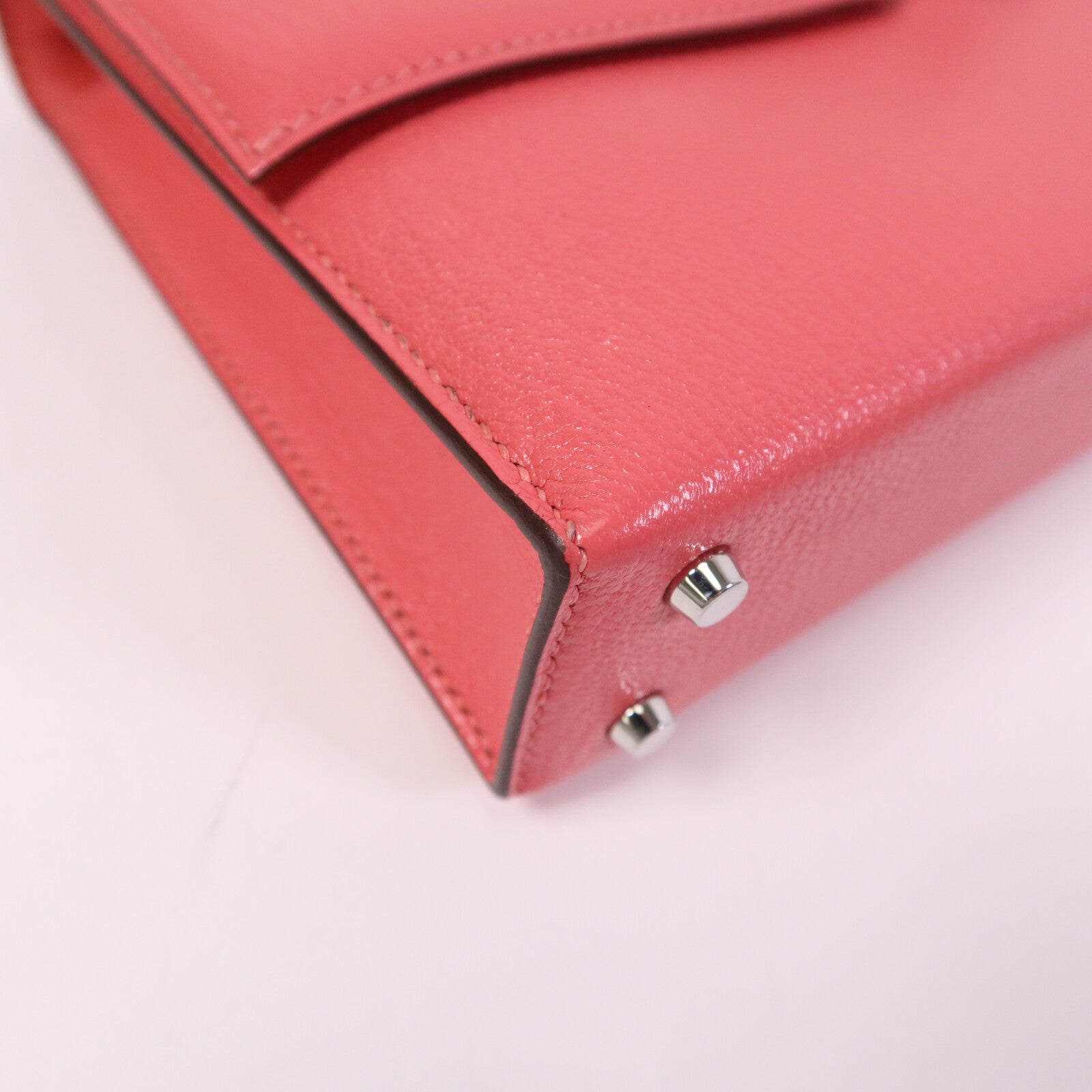 HERMES 【激減優惠】Chevre皮革Mini Verrou銀扣鏈帶肩背袋Rose Azalee