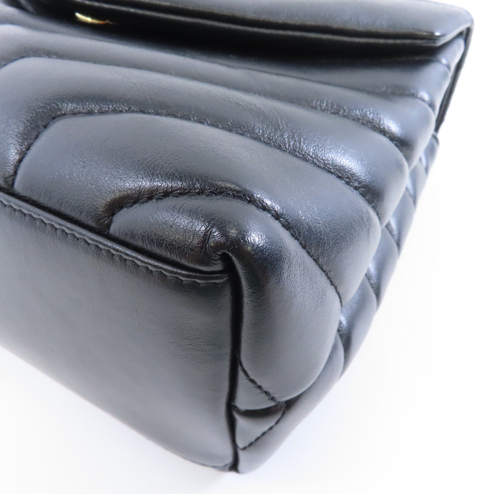 SAINT LAURENT 牛皮皮革Chain Shoulder金扣鏈帶肩背袋黑色