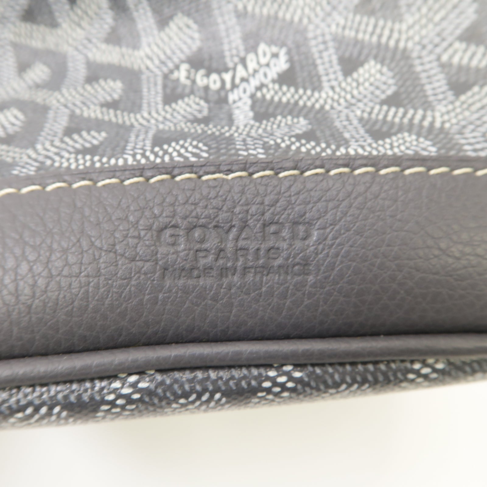 GOYARD 塗層帆布/皮革Bucket Bag銀扣肩背袋灰色