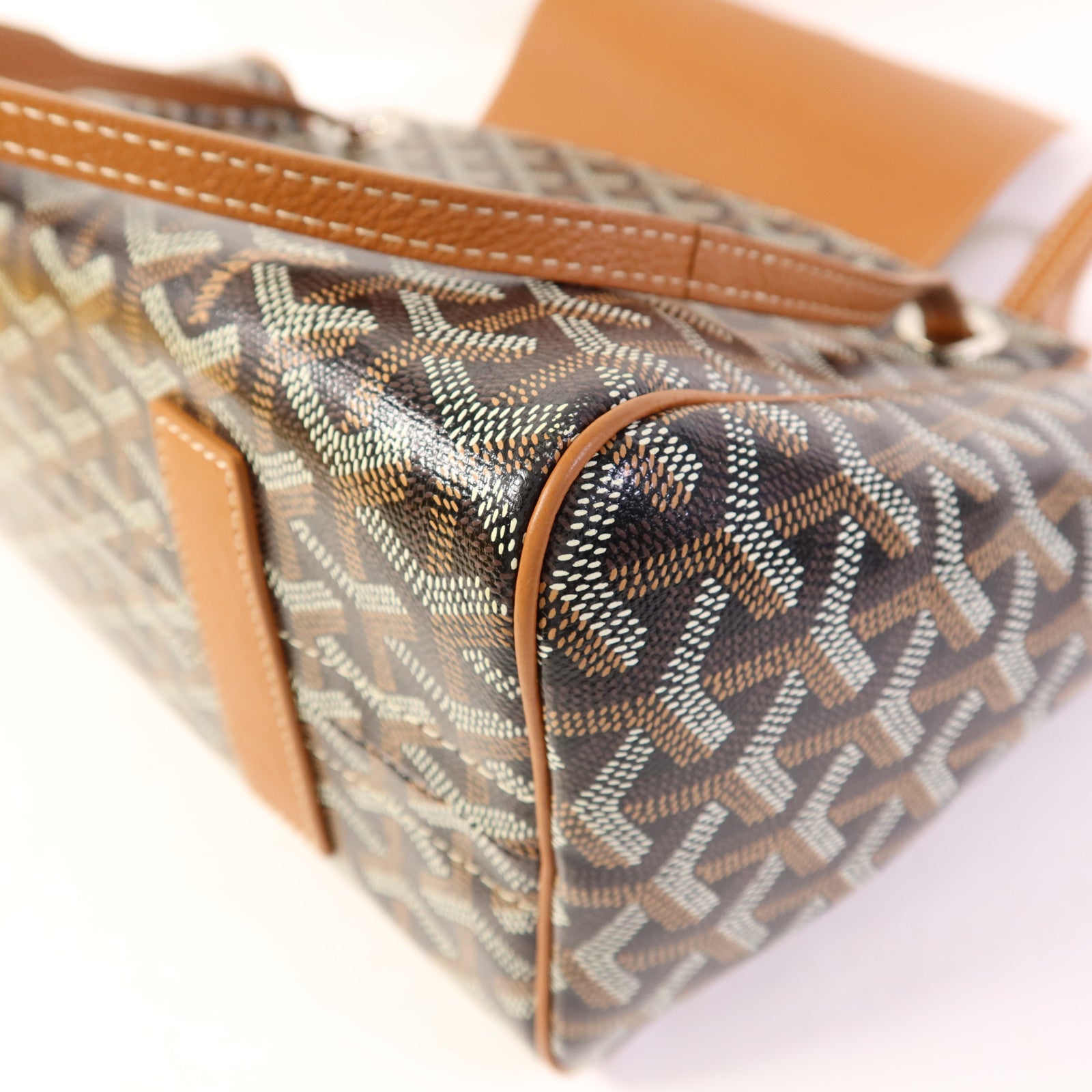 GOYARD 塗層帆布Rouette銀扣肩背袋