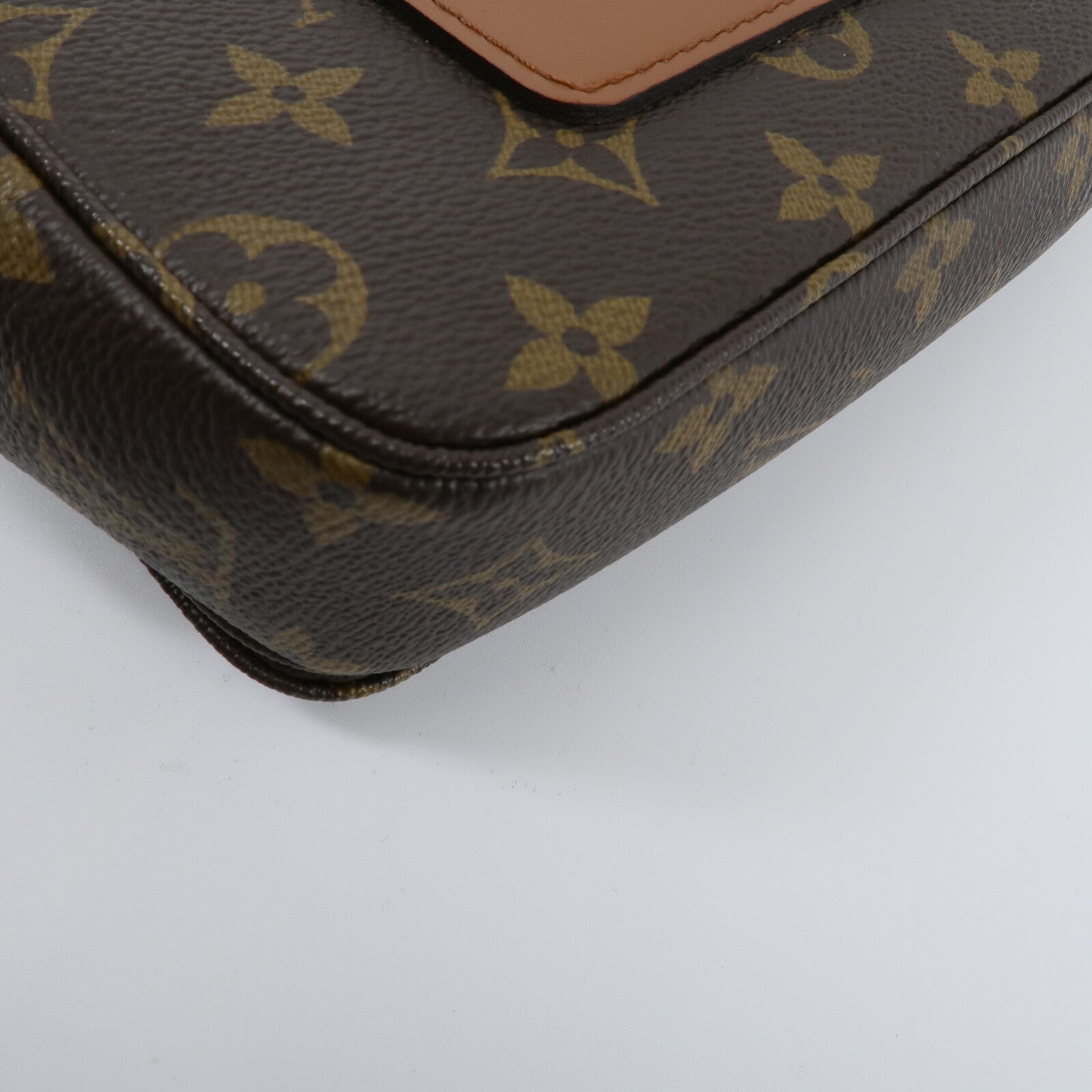 LOUIS VUITTON Monogram Marceau鏈帶肩背袋