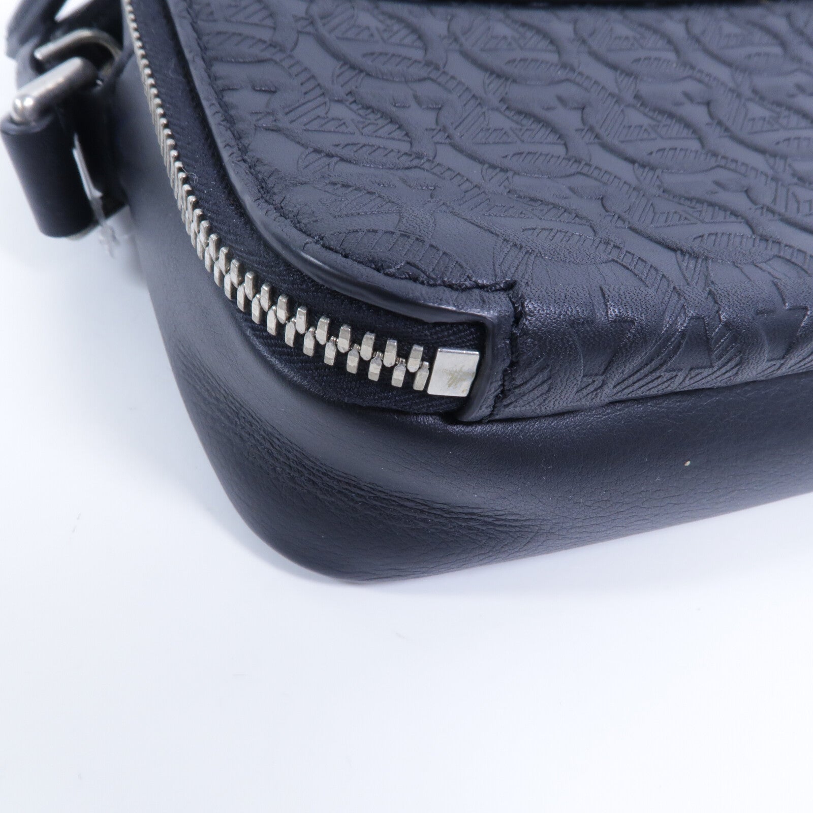 Salvatore Ferragamo 牛皮皮革Gancini肩背袋