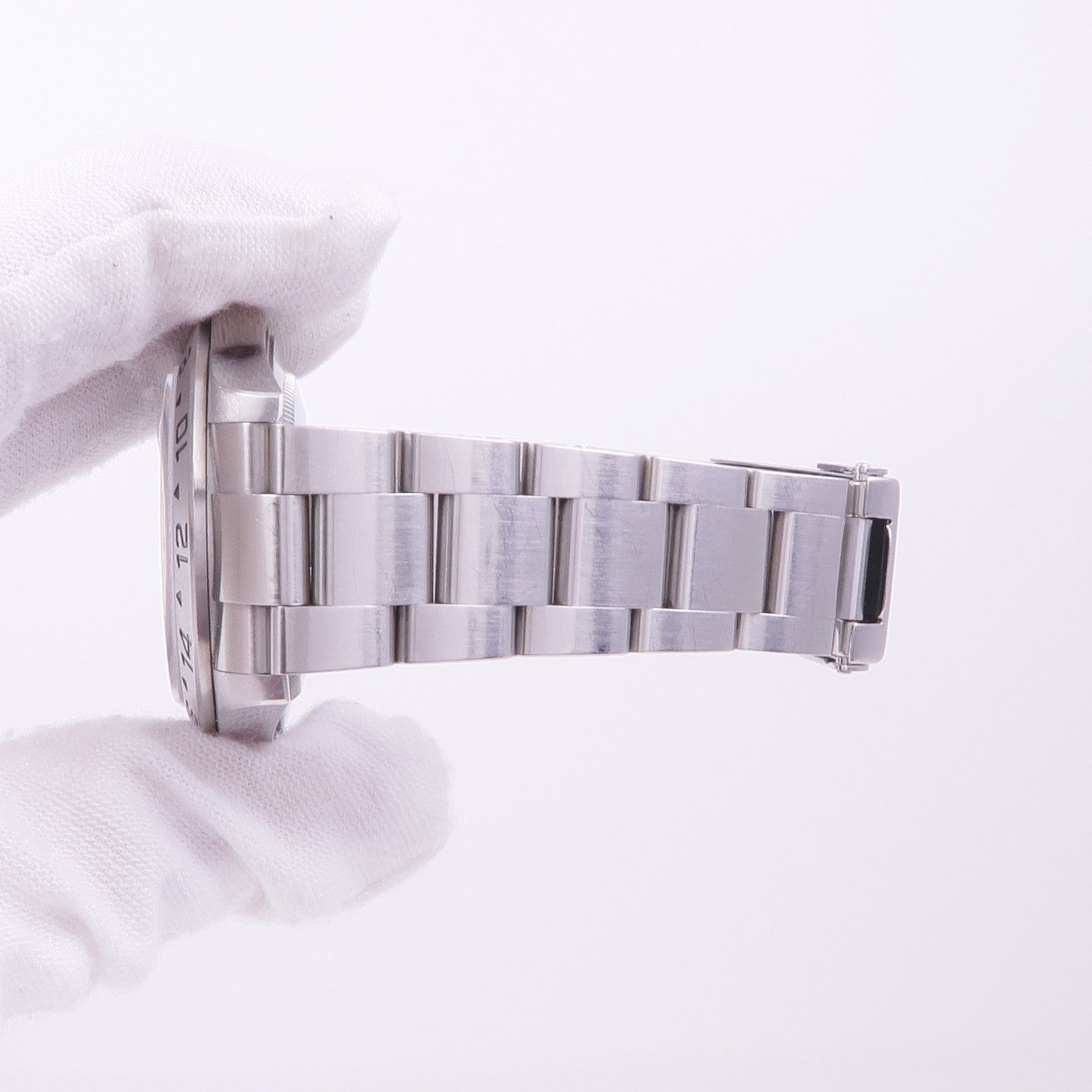 ROLEX Explorer II 16570