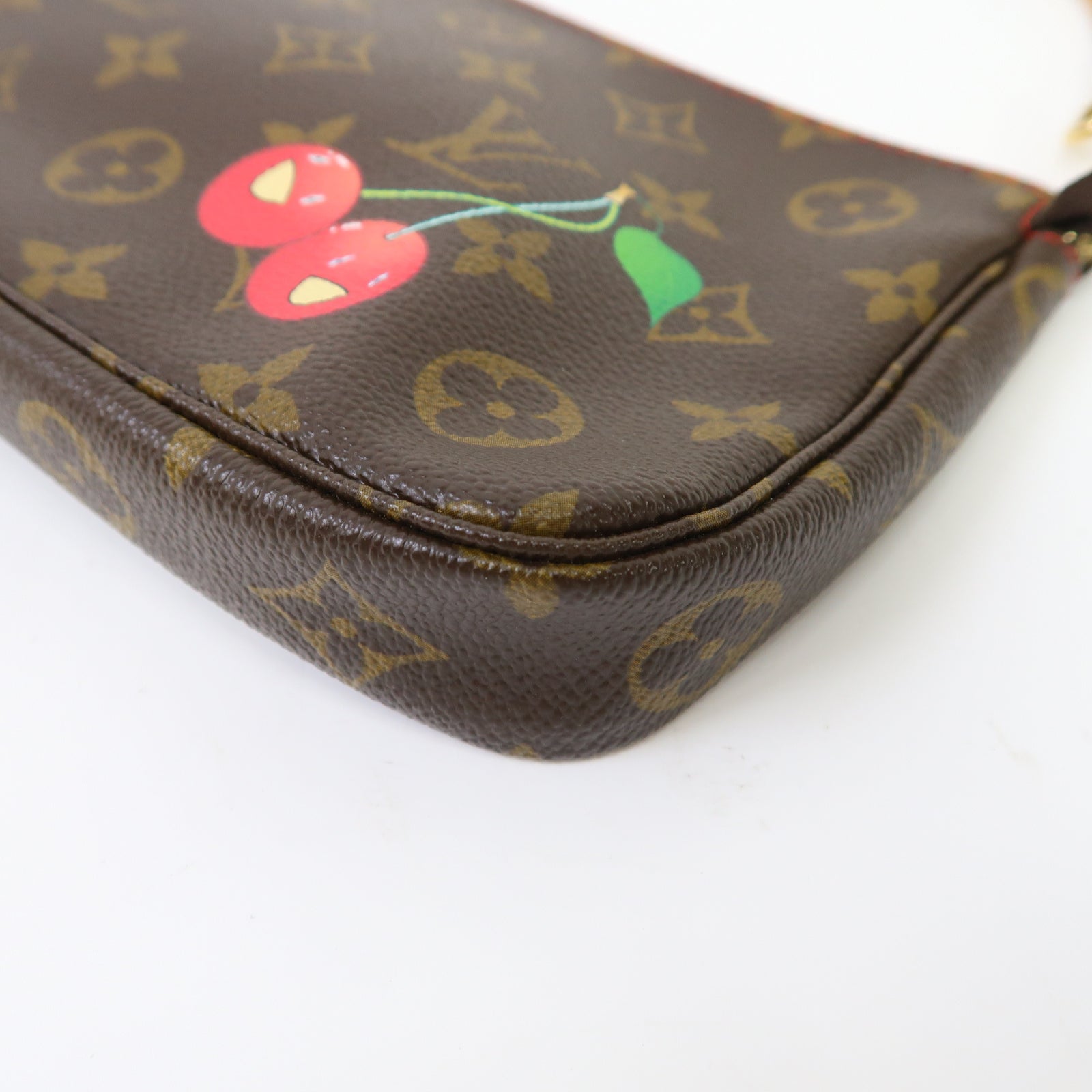 LOUIS VUITTON LOUIS VUITTON Monogram Pochette Accessories金扣手挽袋啡色