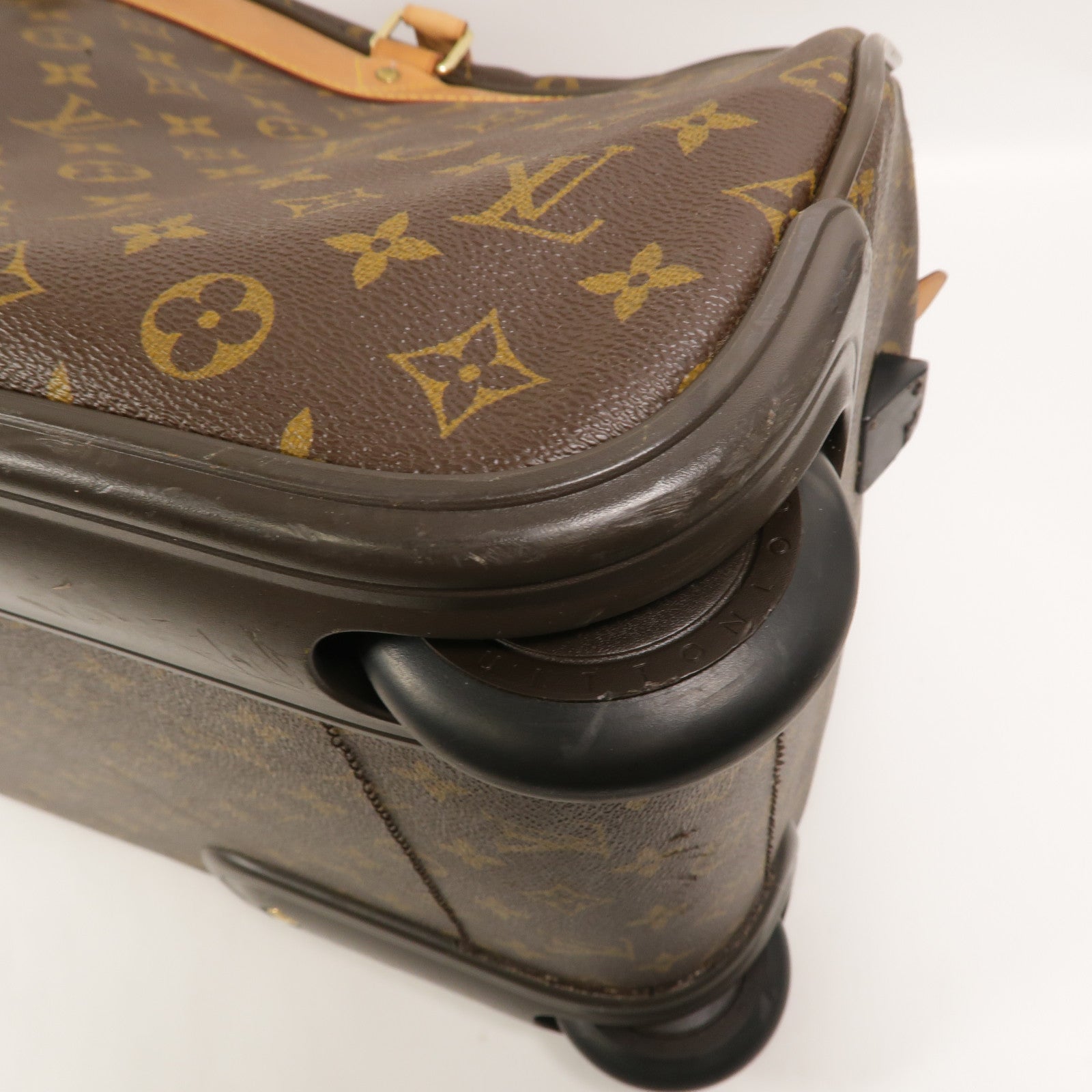 LOUIS VUITTON Monogram Eole 50行李箱