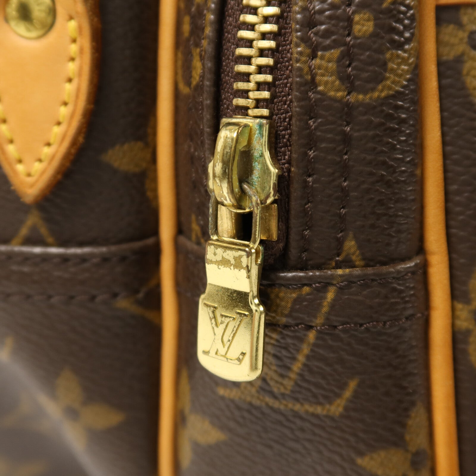 LOUIS VUITTON Monogram Reporter PM金扣肩背袋