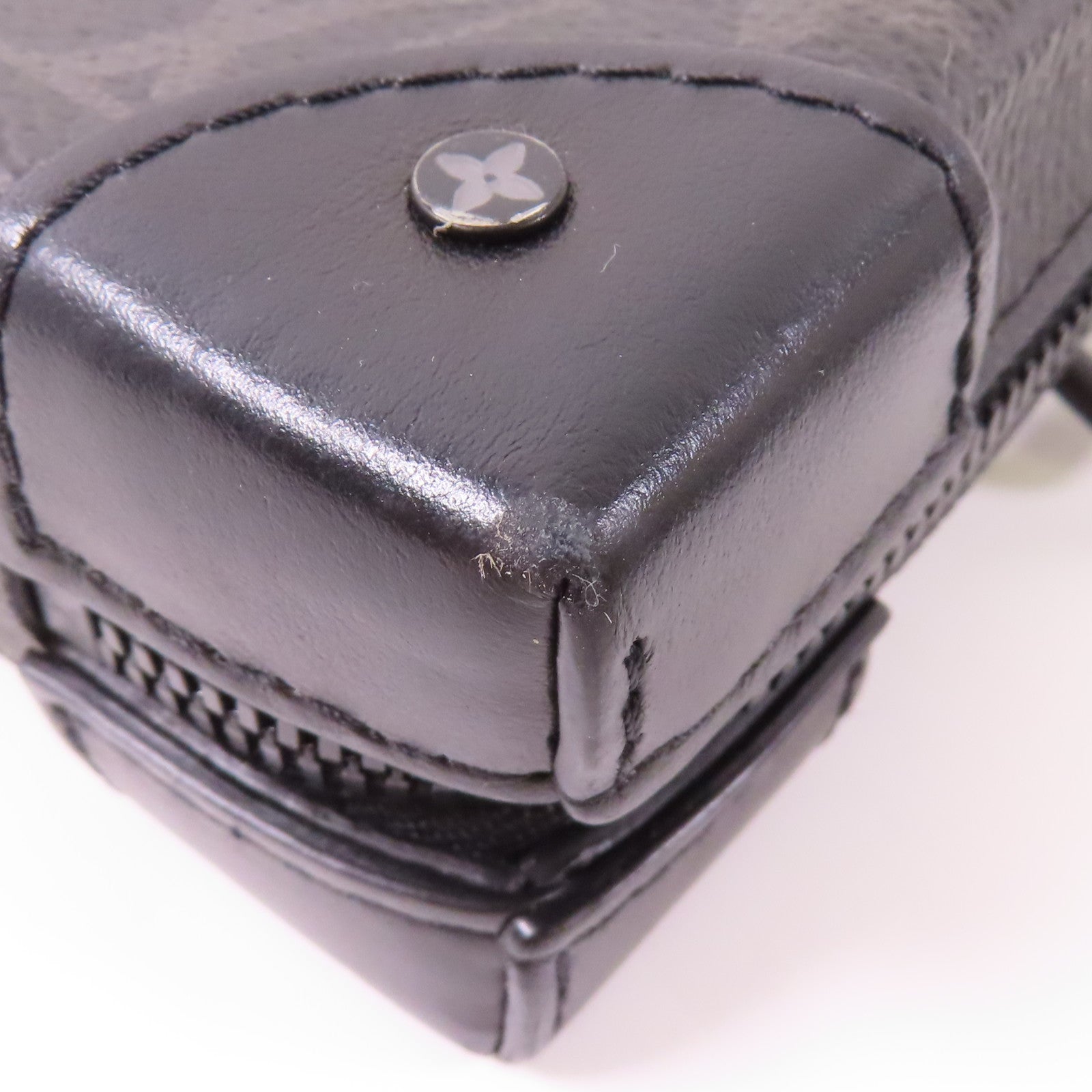 LOUIS VUITTON LV Soft Trunk Wallet Shoulder Bag M69838 Monogram Eclipse Black