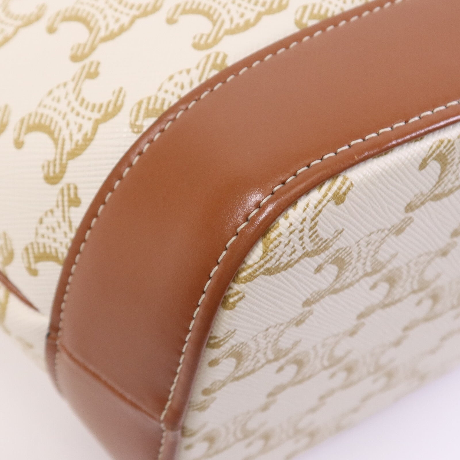 CELINE 塗層帆布Triomphe Bucket金扣肩背袋