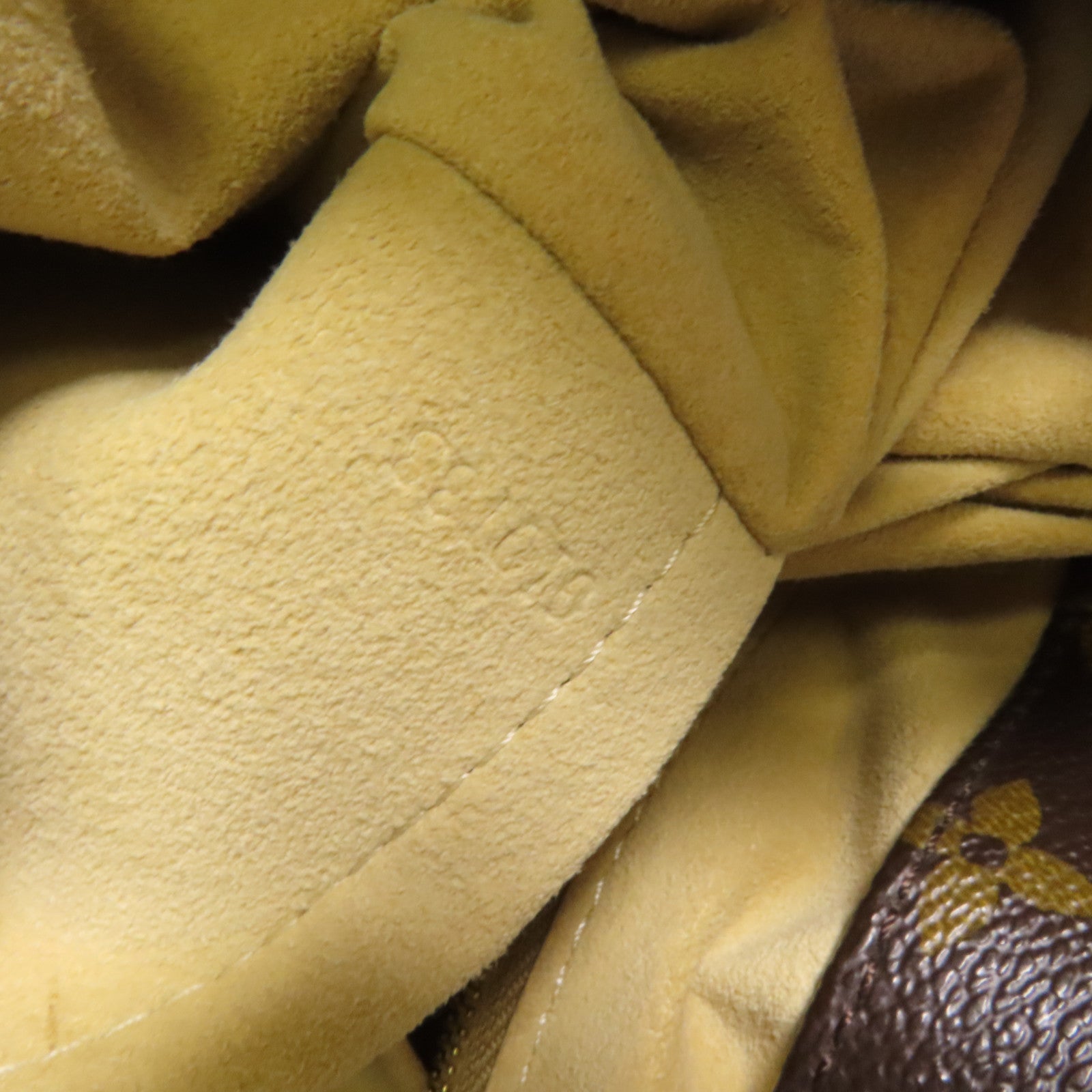 LOUIS VUITTON Monogram Artsy MM金扣肩背袋