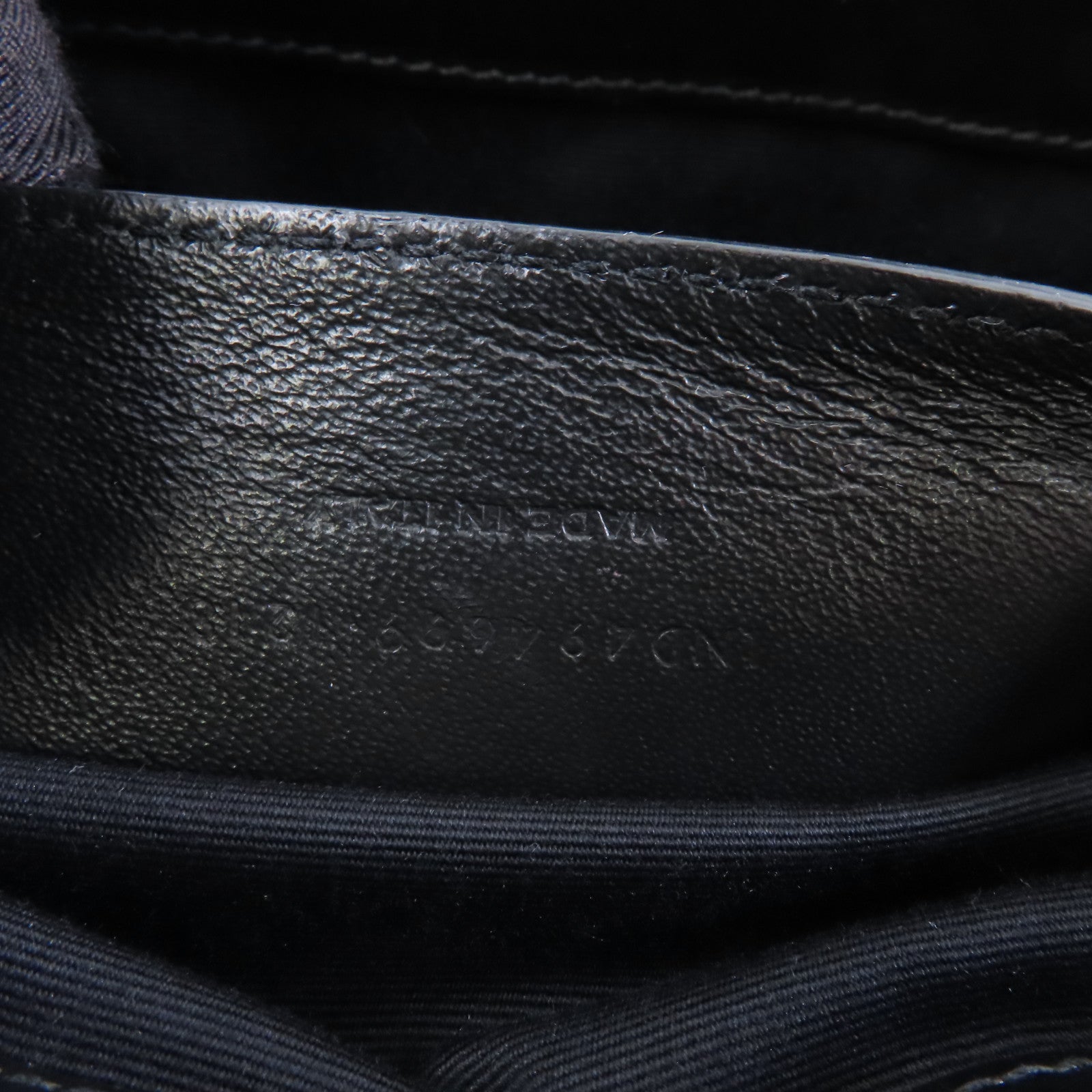 SAINT LAURENT 牛皮皮革Chain Shoulder金扣鏈帶肩背袋黑色