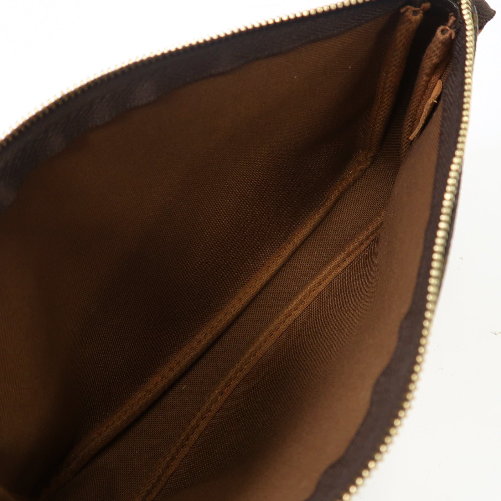LOUIS VUITTON LOUIS VUITTON Monogram Pochette Accessories金扣手挽袋啡色
