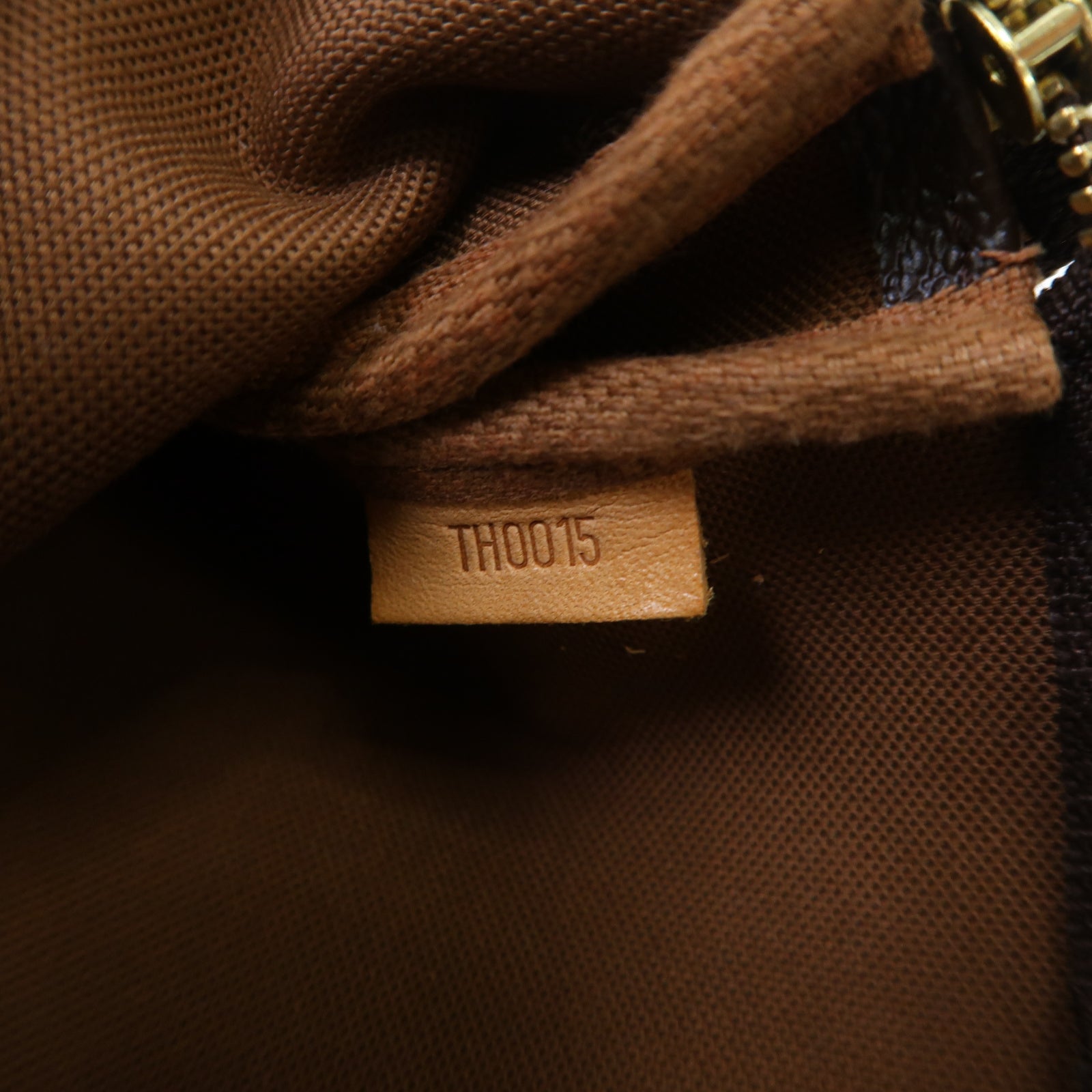 LOUIS VUITTON LOUIS VUITTON Monogram Pochette Accessories金扣手挽袋啡色