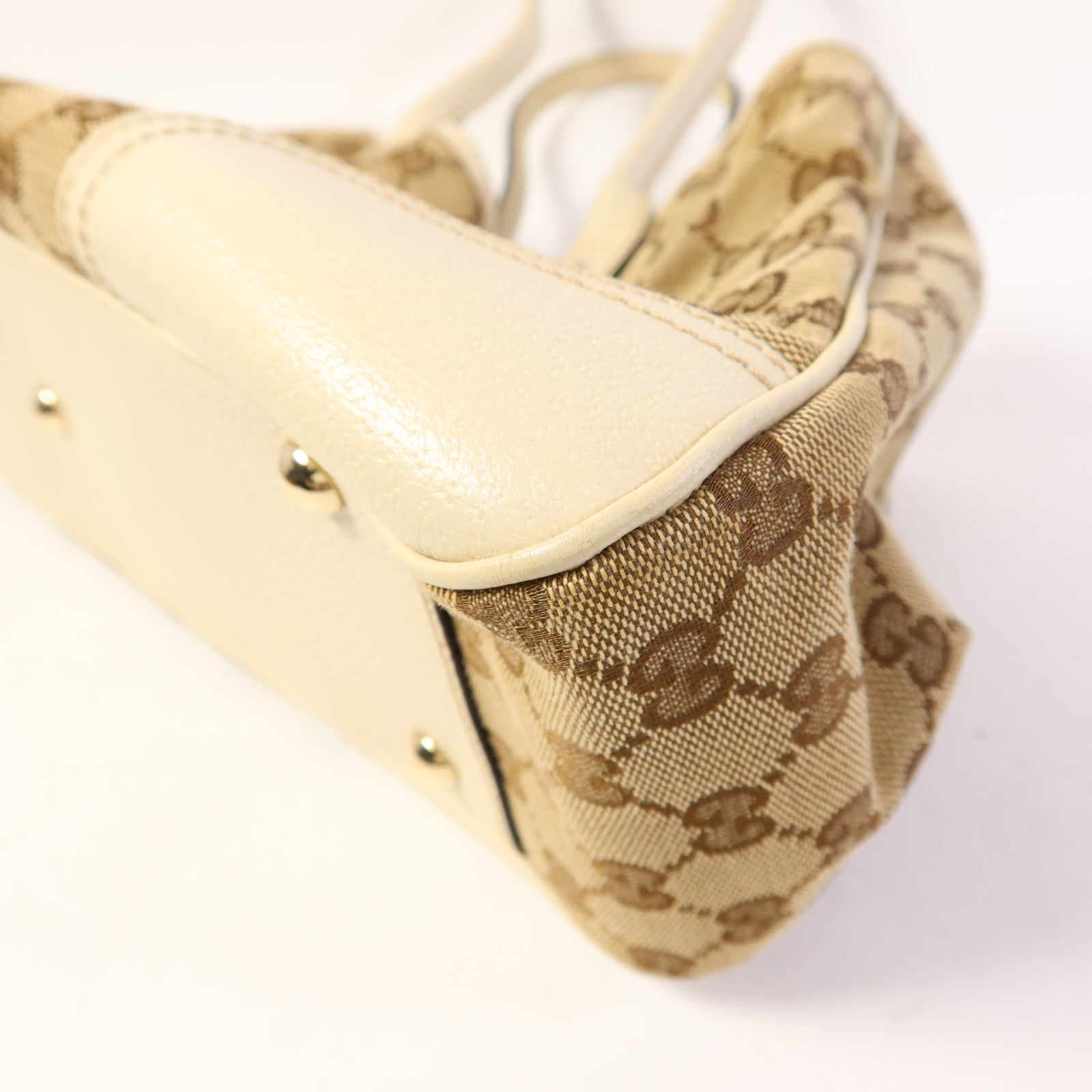 GUCCI 帆布Shoulder Bag金扣肩背袋