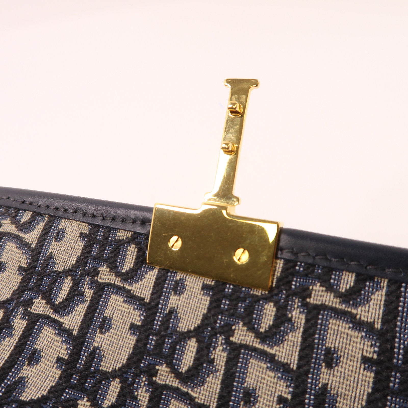 Dior 帆布30 Montaigne金扣鏈帶肩背袋