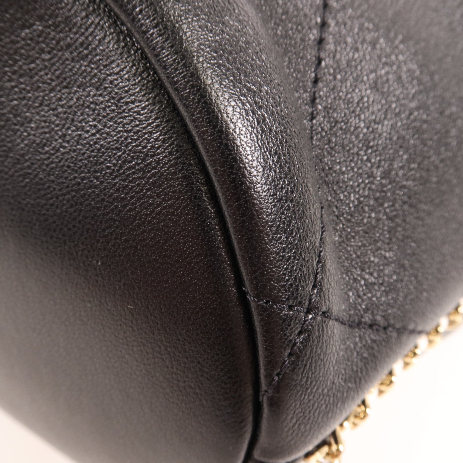 CHANEL 牛皮皮革Chain Shoulder Bag金扣鏈帶肩背袋