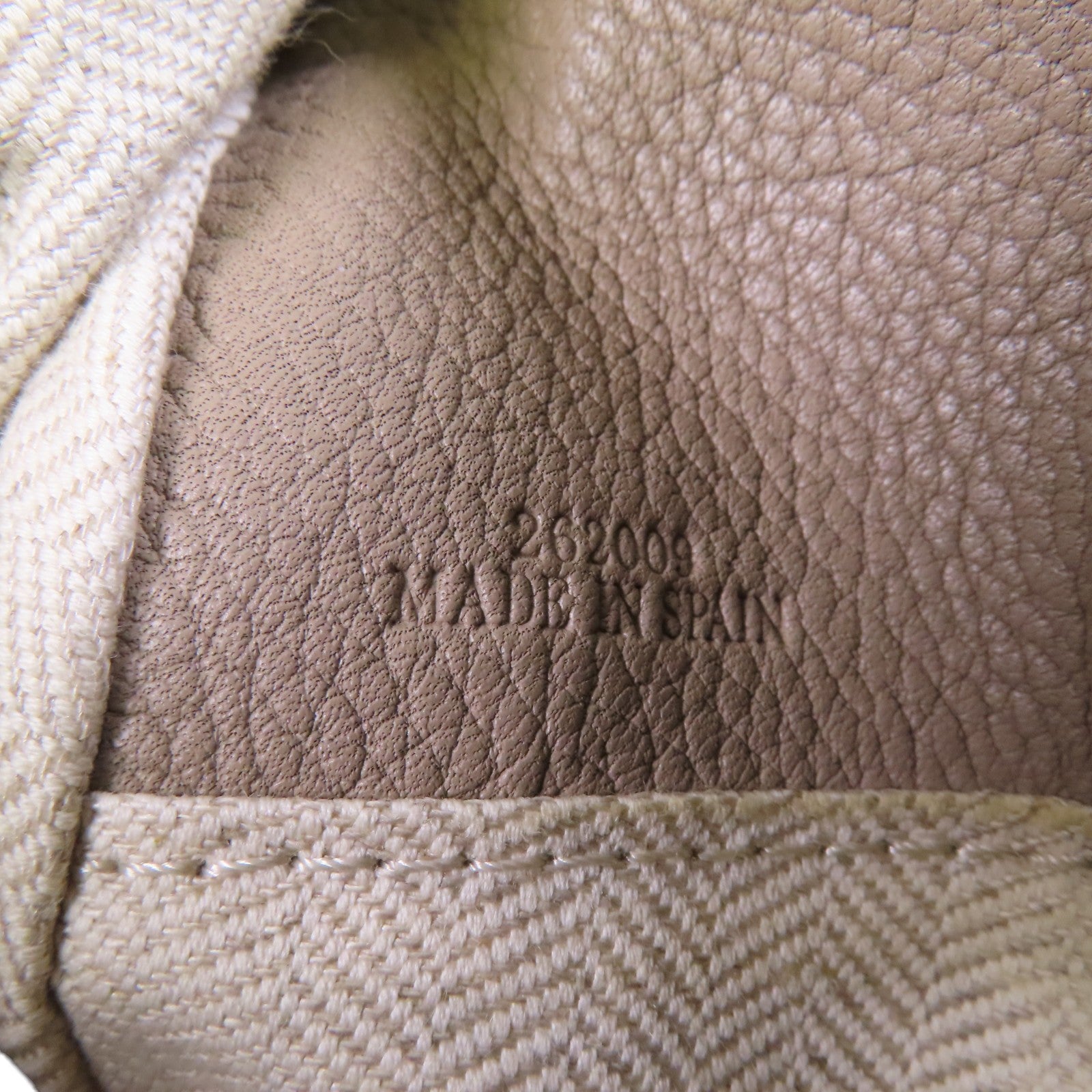 LOEWE 牛皮皮革Puzzle Small金扣手挽肩背兩用袋