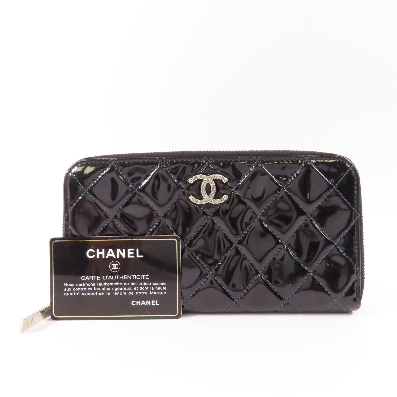 CHANEL 【激減優惠】漆皮皮革Long Round Wallet銀扣長錢包