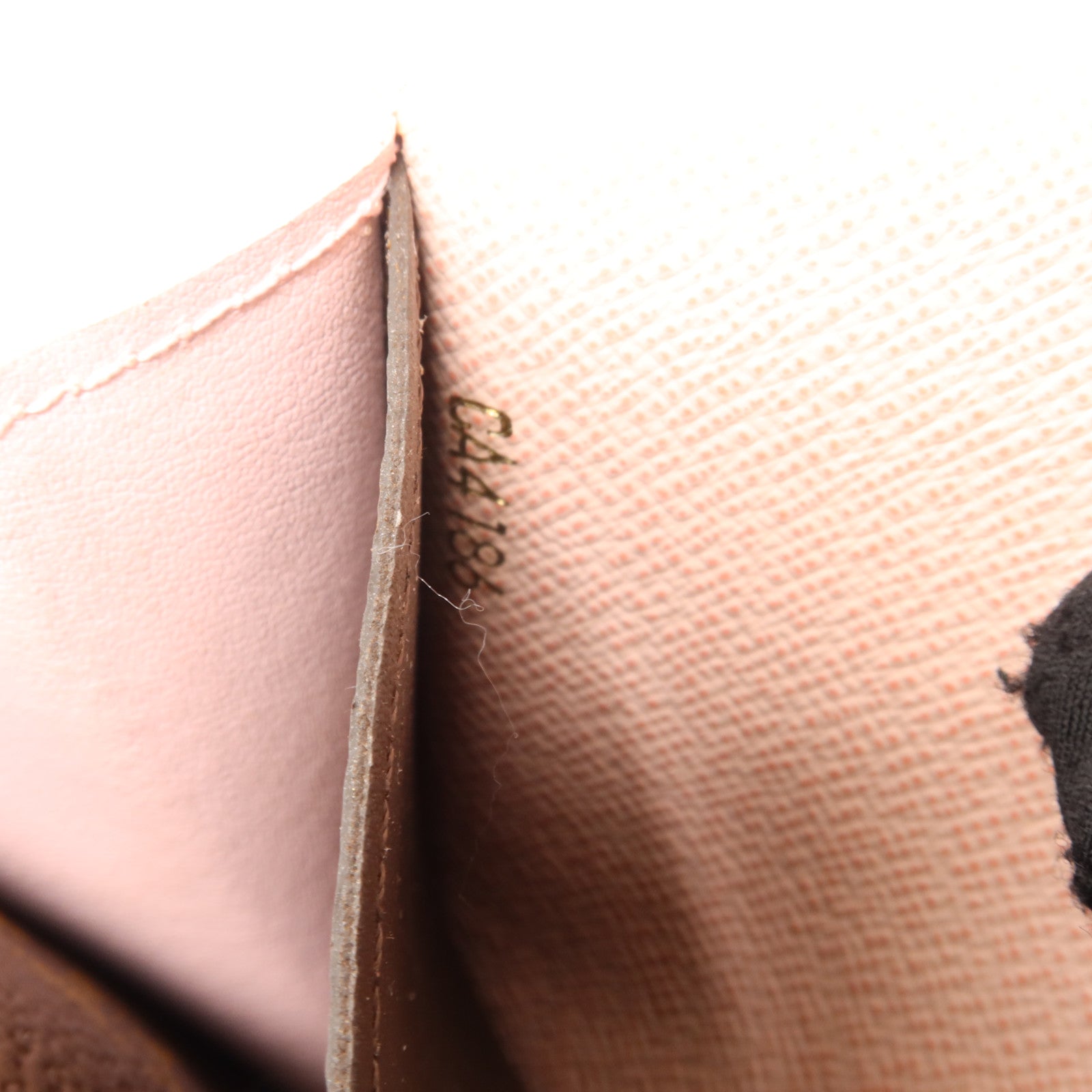 LOUIS VUITTON Monogram Emilie金扣長錢包