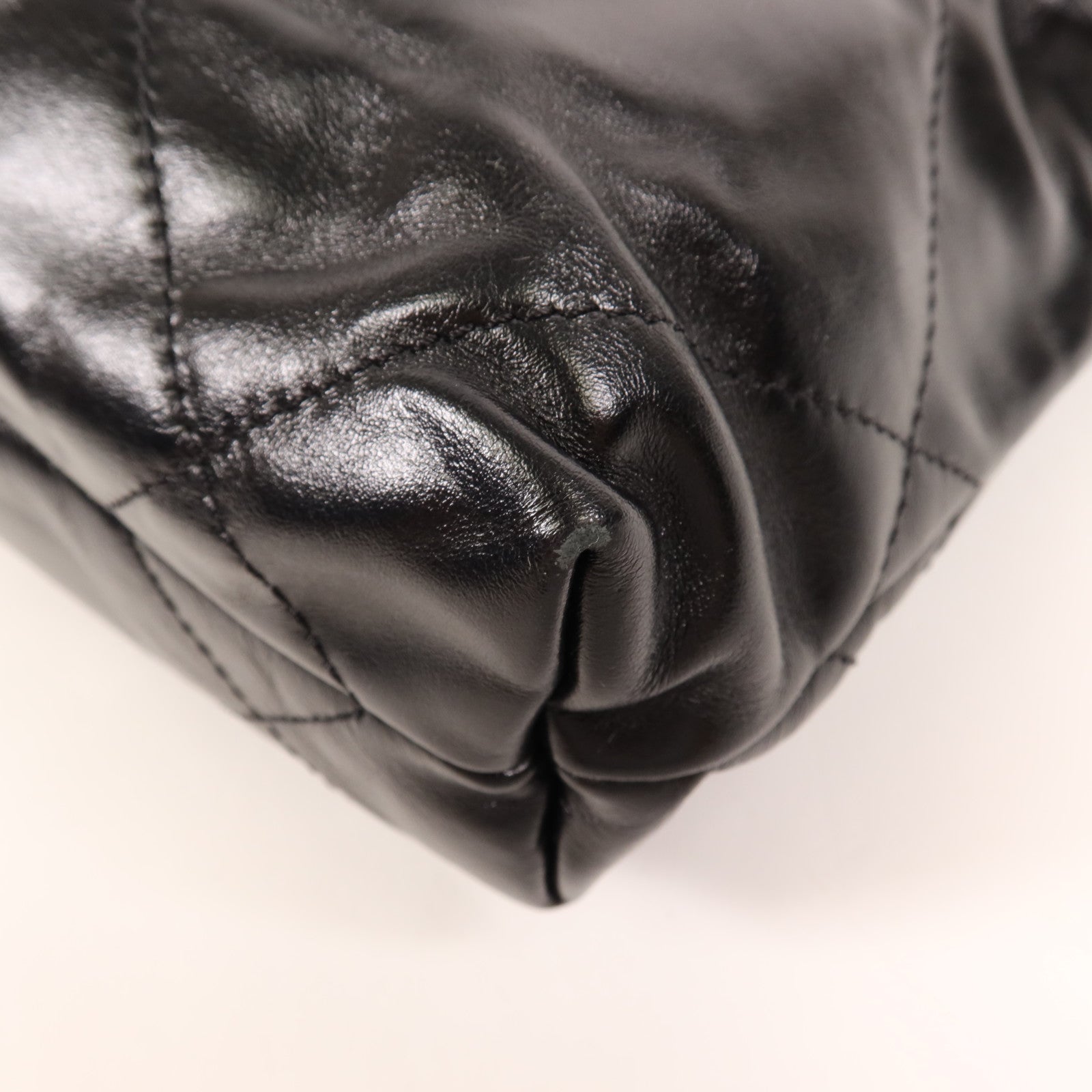 CHANEL 牛皮皮革Mini 22金扣手挽肩背兩用袋