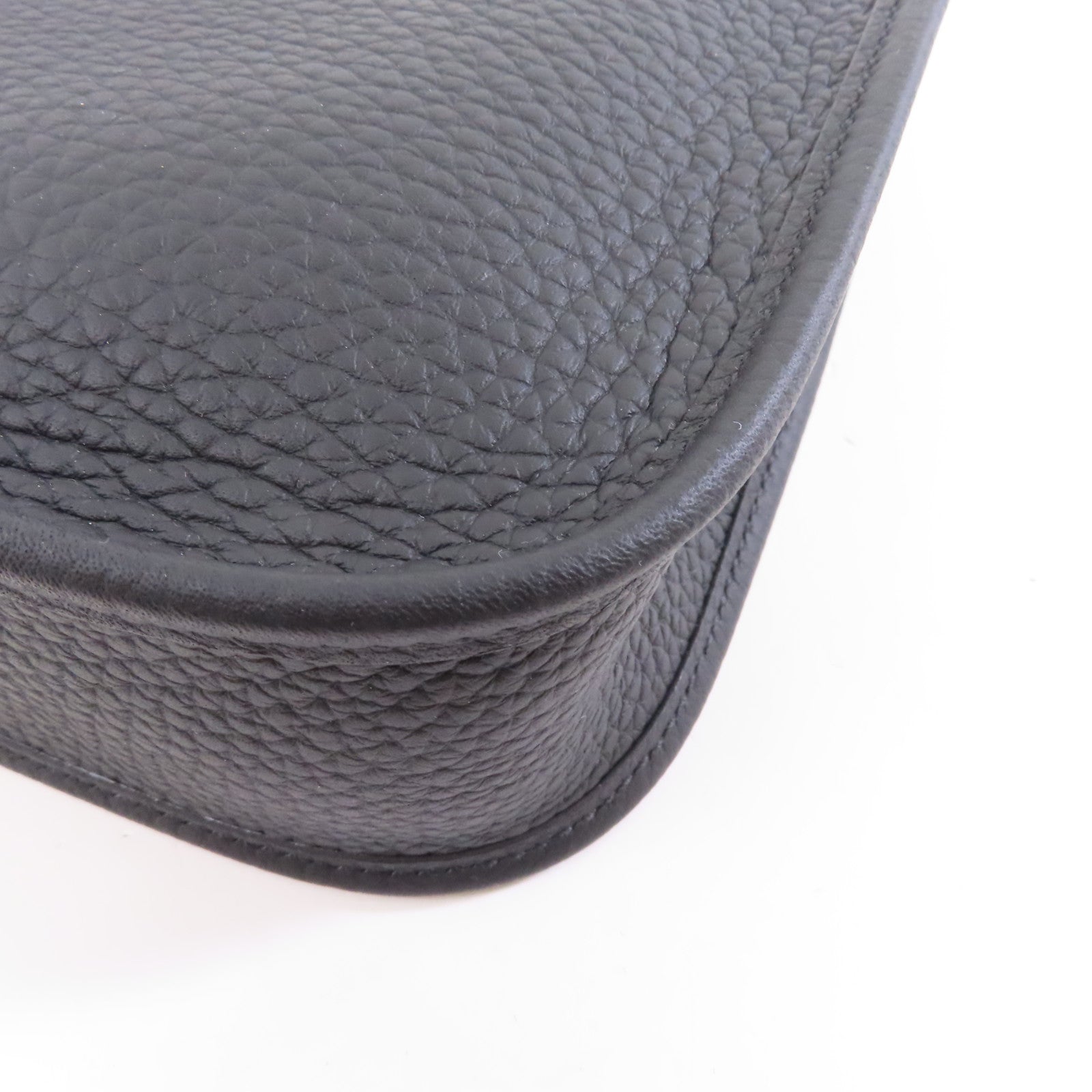 HERMES Clemence皮革Evelyne TPM金扣肩背袋Noir/黑色