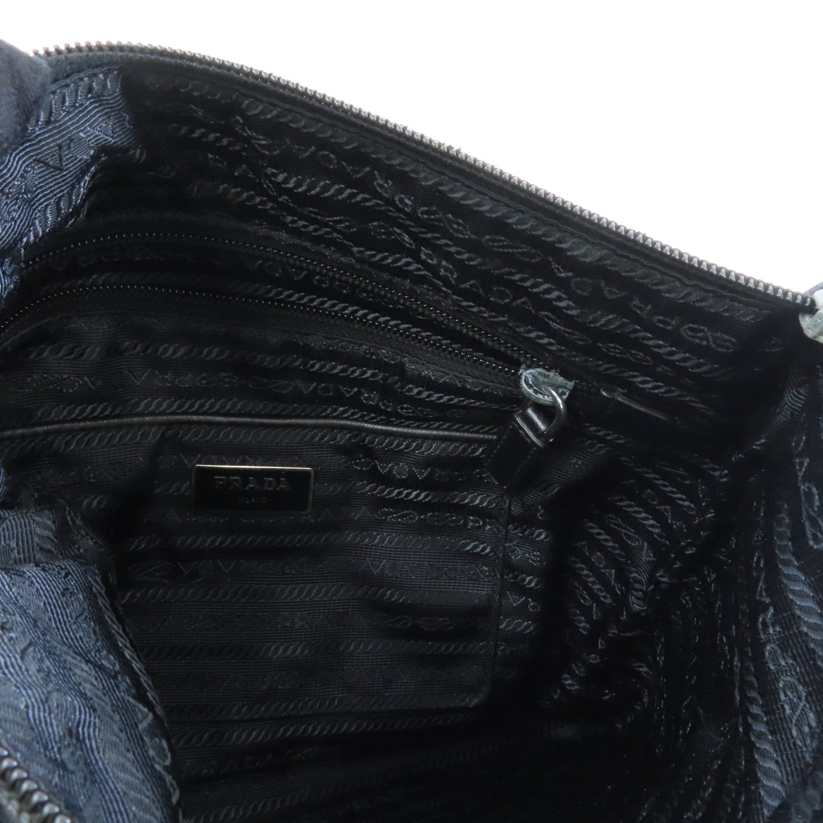 PRADA 尼龍Shoulder Bag銀扣肩背袋黑色