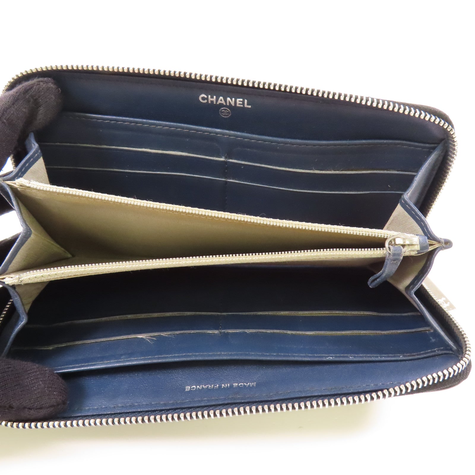 CHANEL 漆皮皮革Long Round Wallet銀扣長錢包