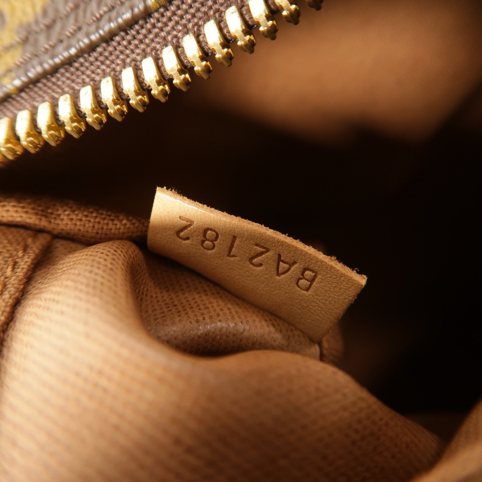 LOUIS VUITTON Monogram Eole 50行李箱