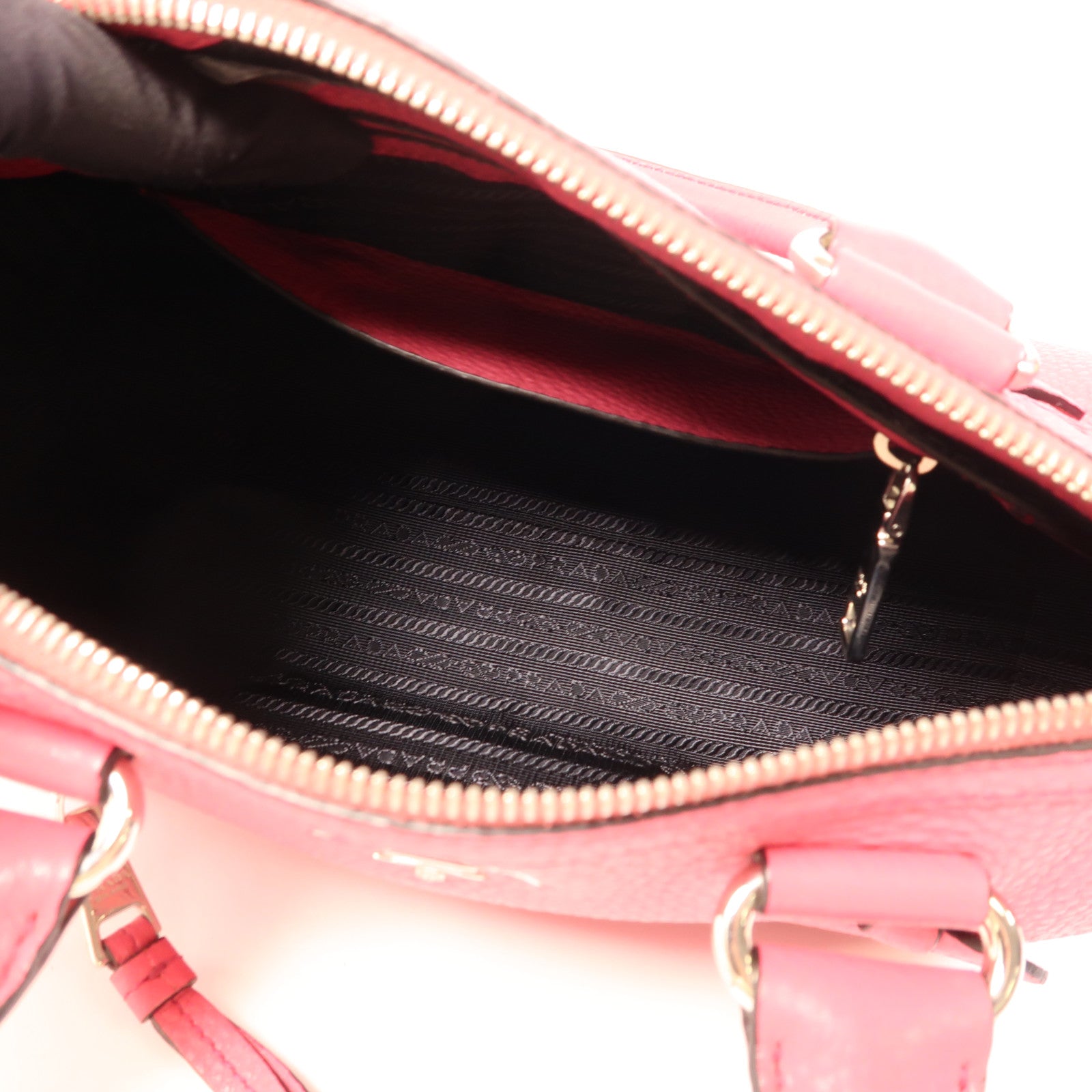 PRADA 牛皮皮革2way Shoulder銀扣手挽肩背兩用袋