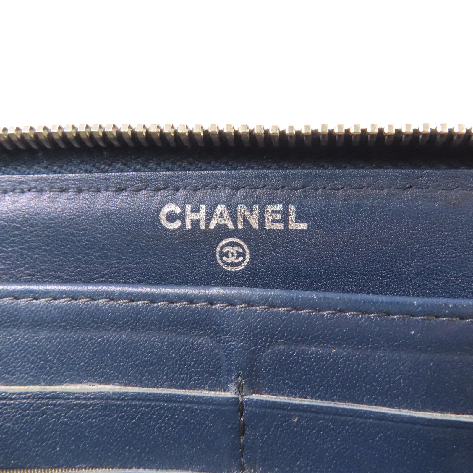 CHANEL 漆皮皮革Long Round Wallet銀扣長錢包