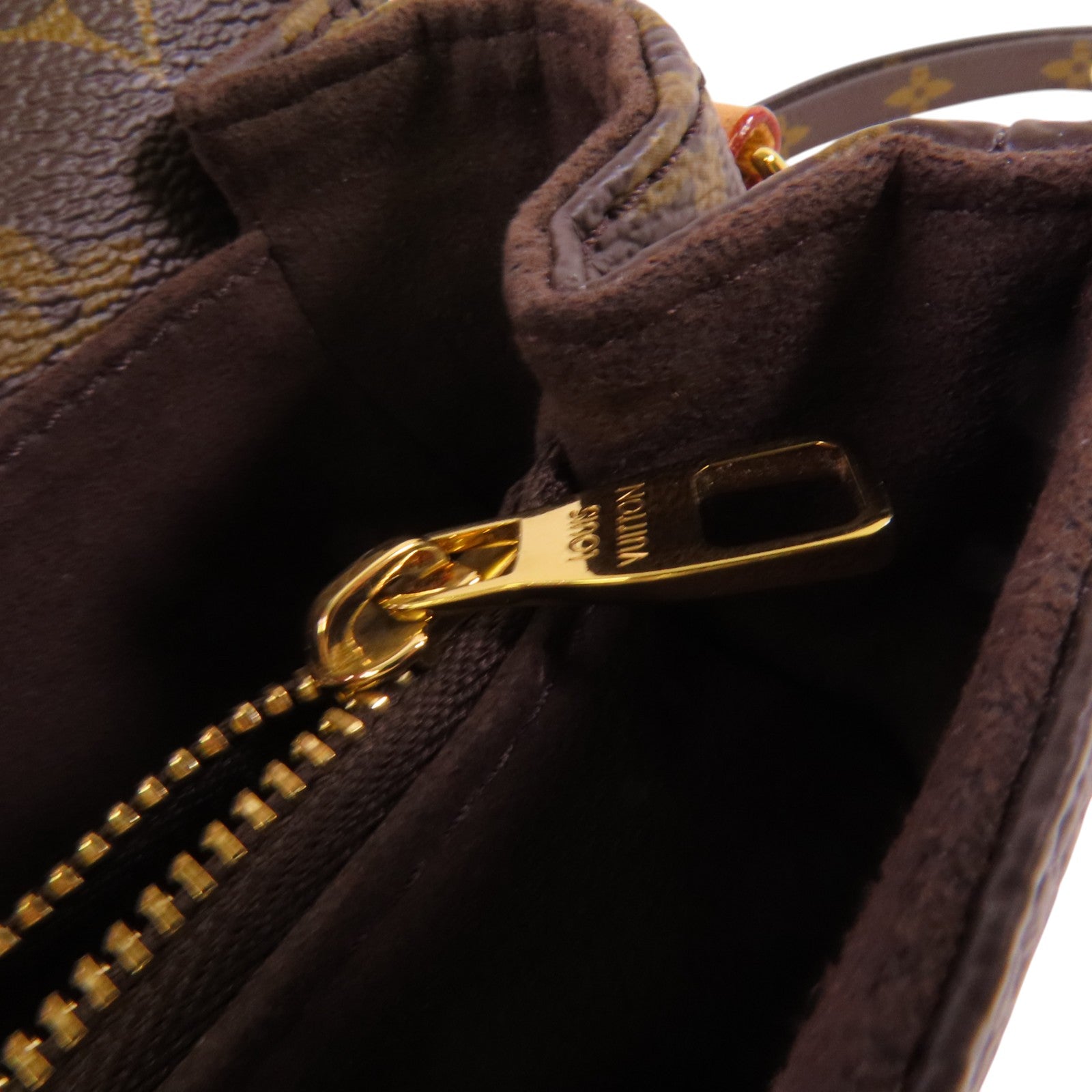 LOUIS VUITTON Monogram Pochette Metis East Wast金扣手挽肩背兩用袋