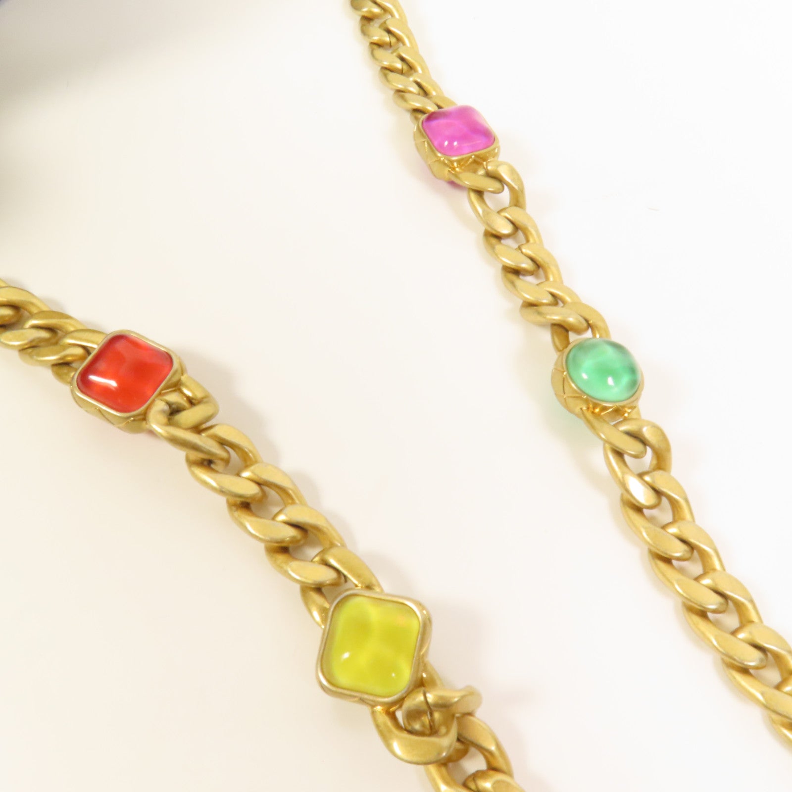 CHANEL 牛皮皮革Chain Shoulder金扣鏈帶肩背袋