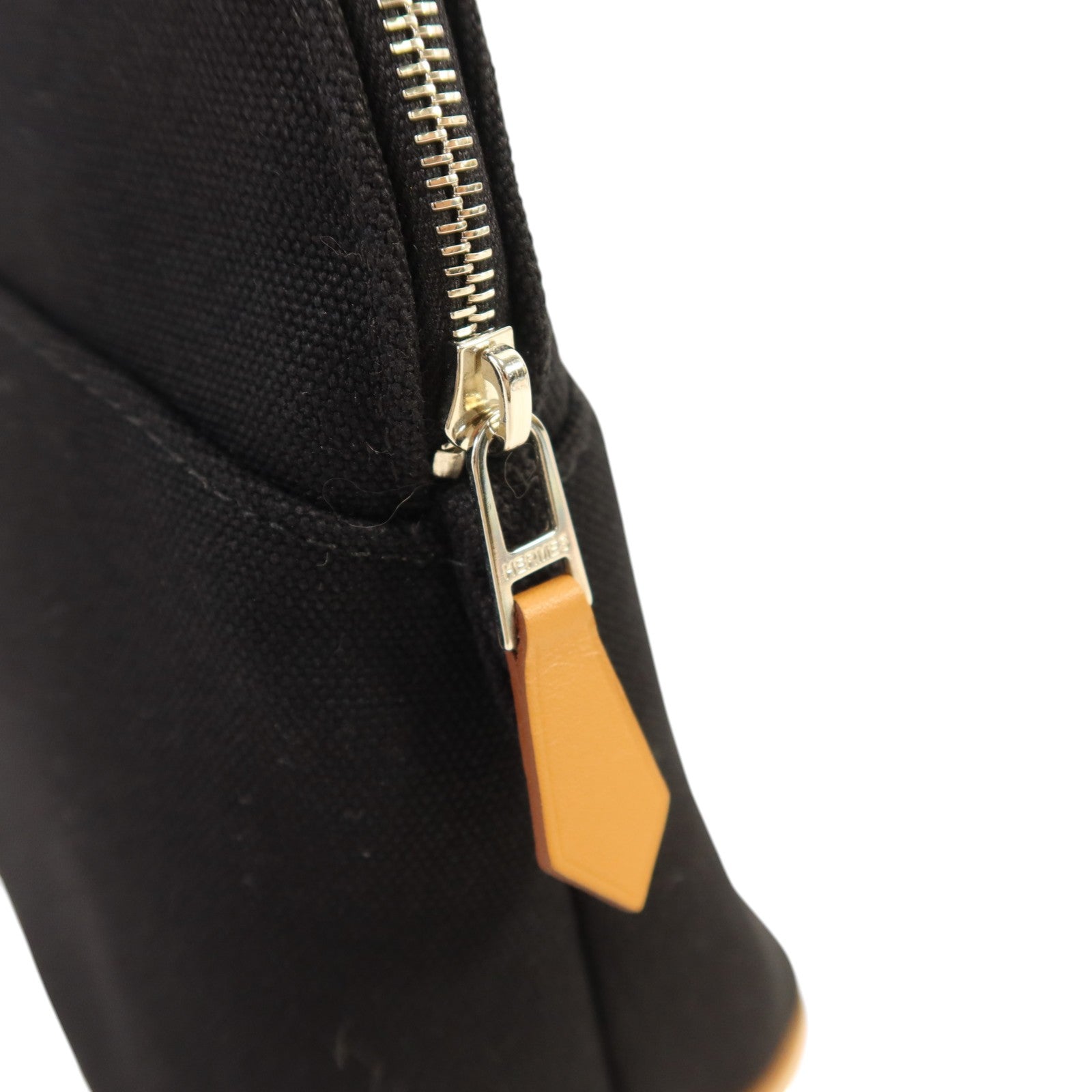 HERMES 帆布Bolide Case Medium銀扣手拿包